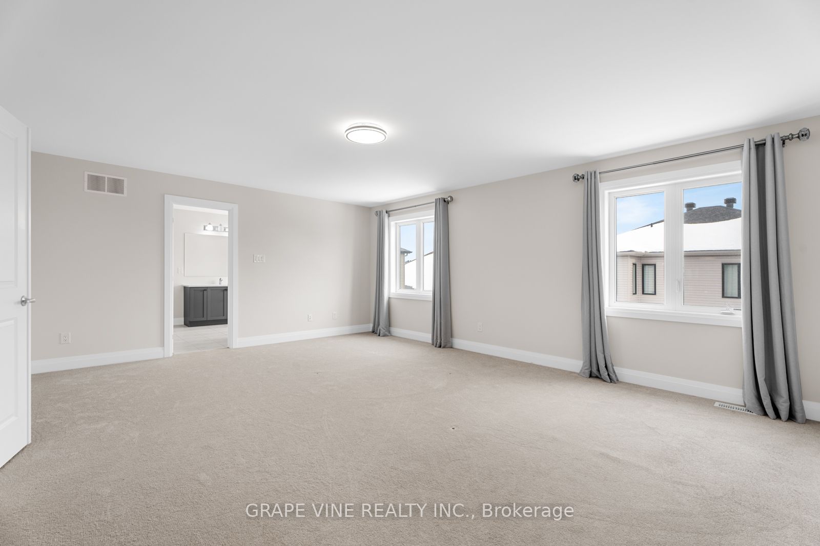 61 Adrift Street Property Photo 25