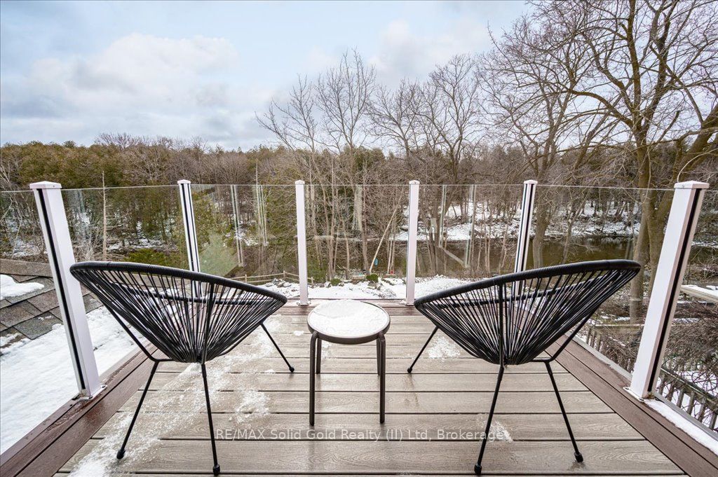446 St Andrew Street Property Photo 27