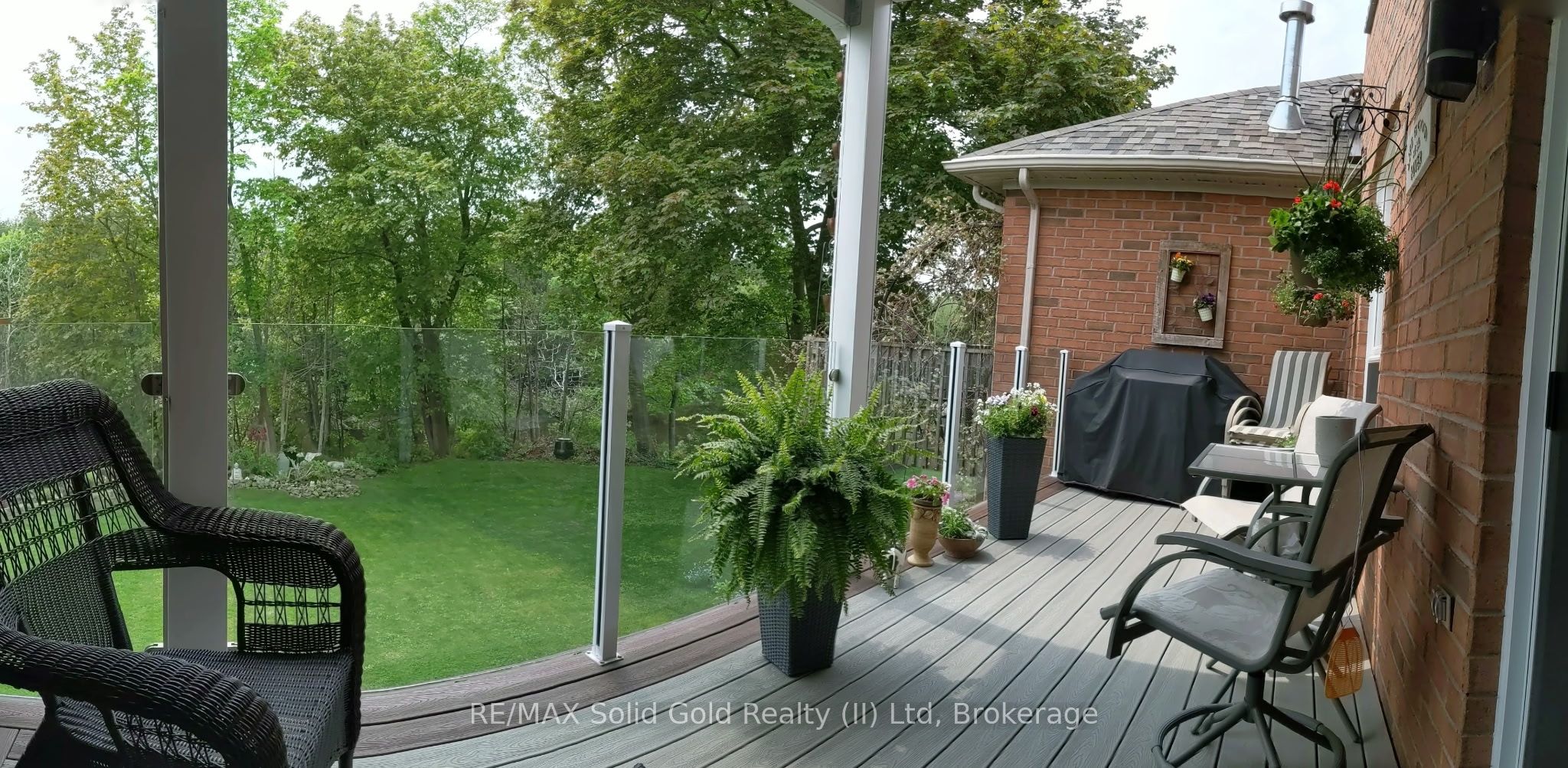 446 St Andrew Street Property Photo 50
