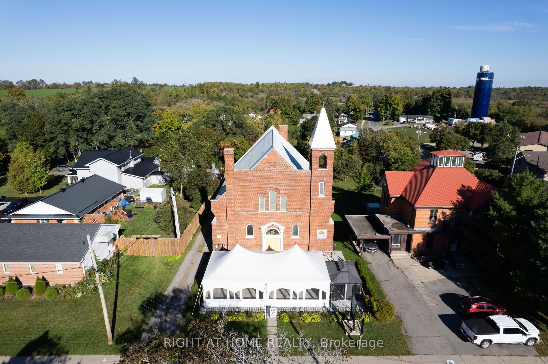 19 Albert Street Property Photo