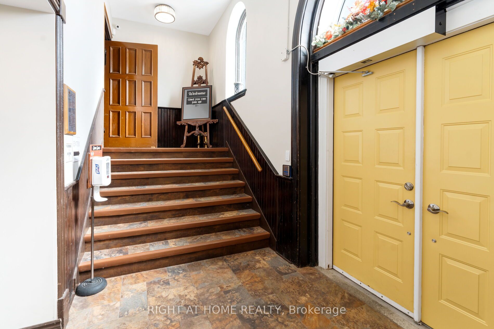 19 Albert Street Property Photo 5