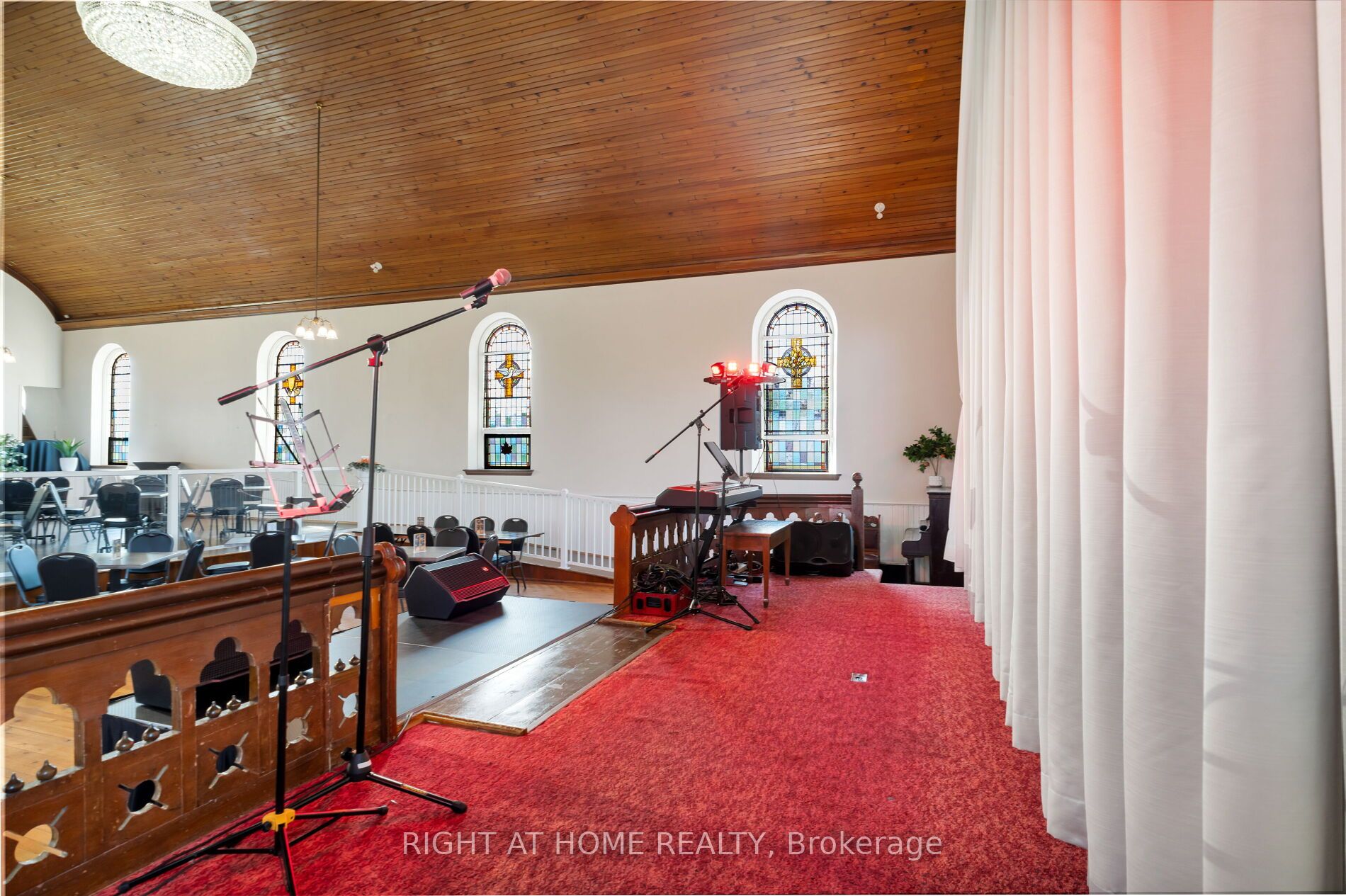 19 Albert Street Property Photo 13