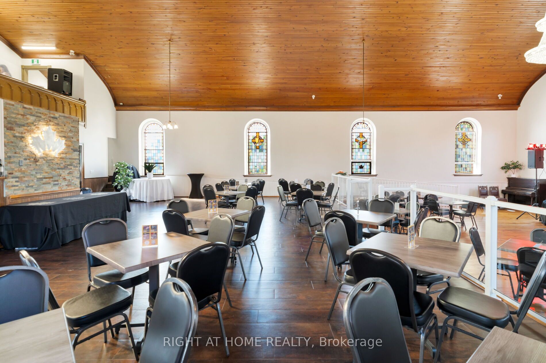 19 Albert Street Property Photo 18