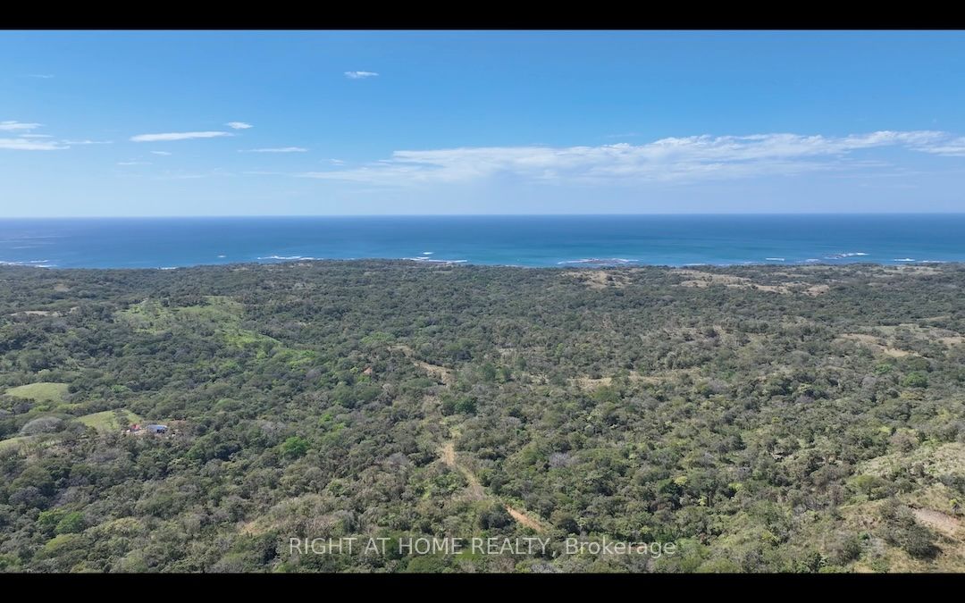 #g110 - 1 Playa Lagarto Road Property Photo