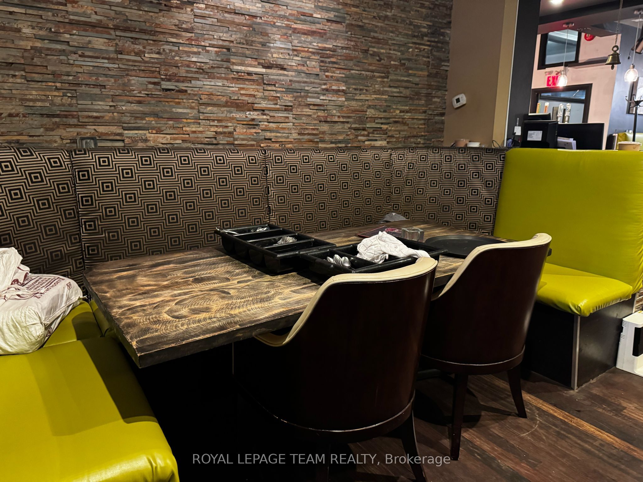 #100 - 271 Dalhousie Street Property Photo 8