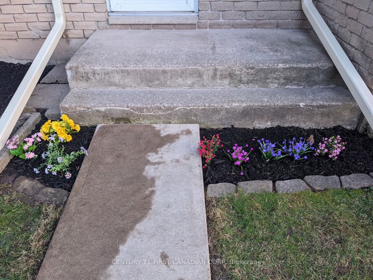 6767 Thorold Stone Road 68 Property Photo 2