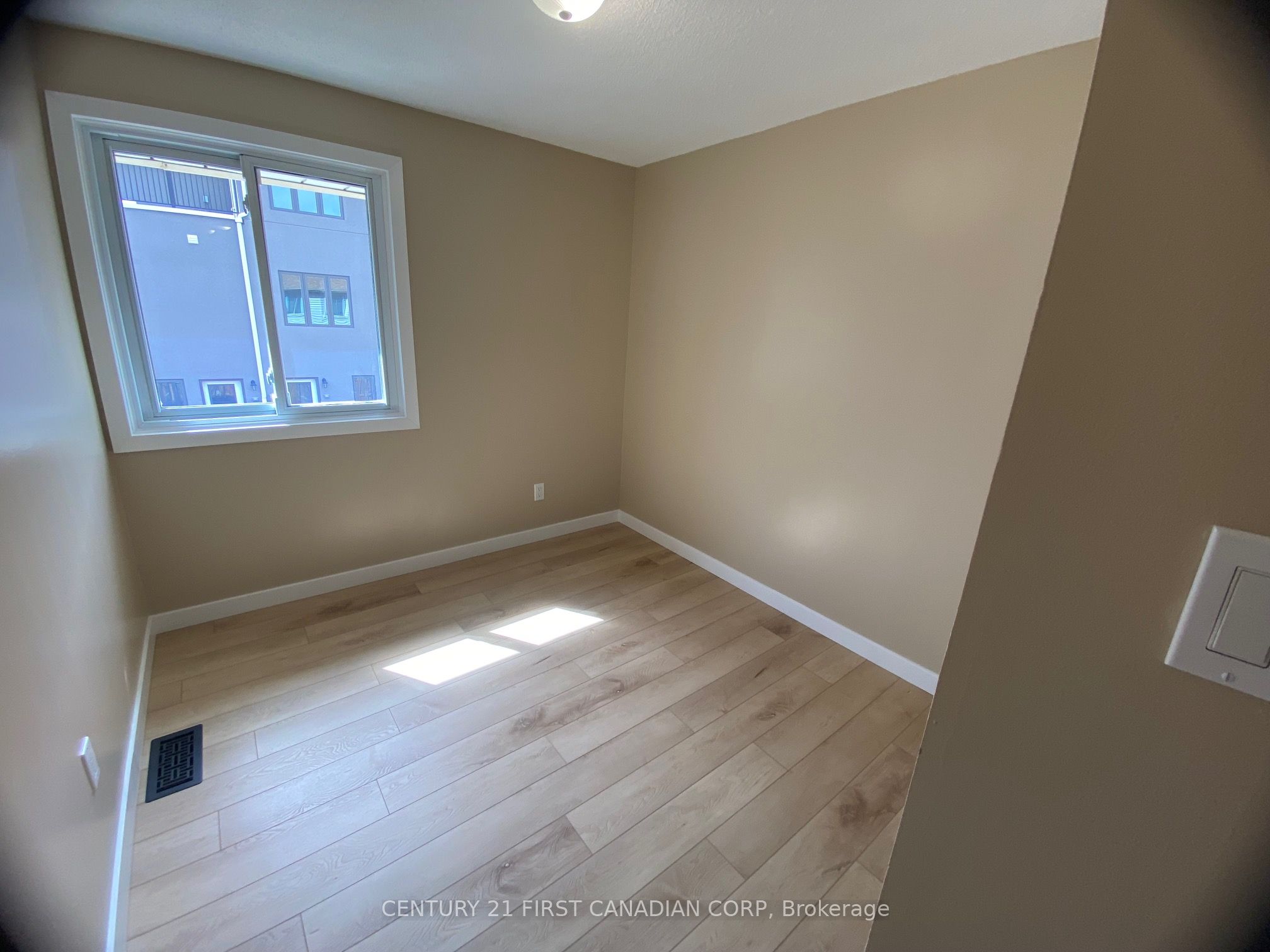 6767 Thorold Stone Road 68 Property Photo 19