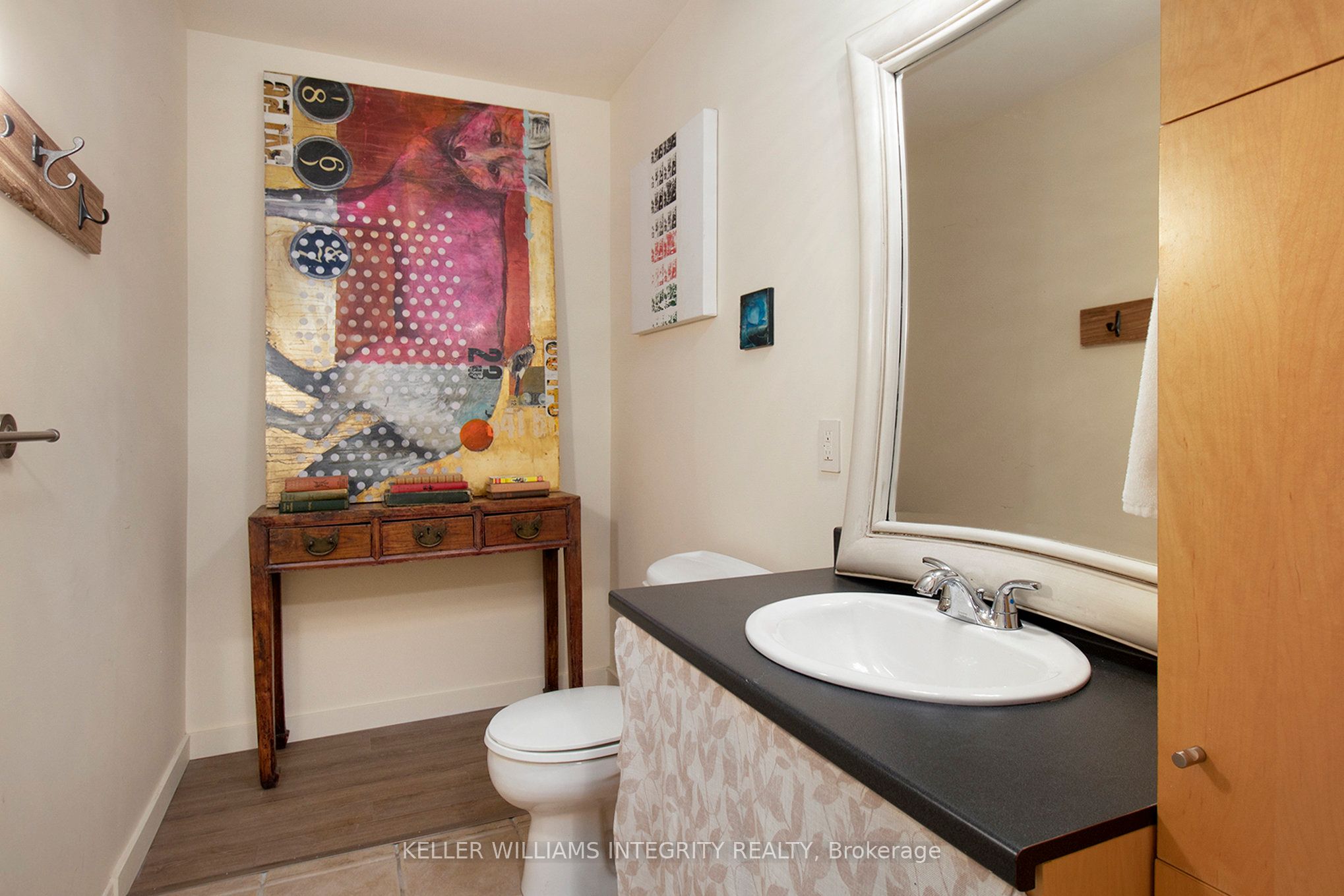#303 - 95 Beech Street Property Photo 16