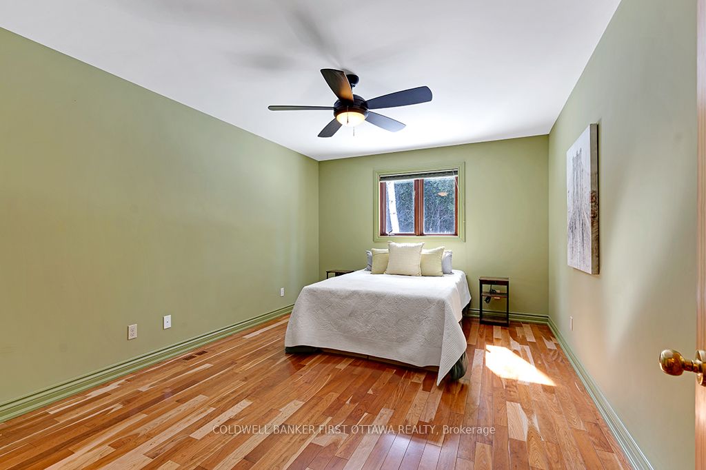206 Deerwood Drive Property Photo 23