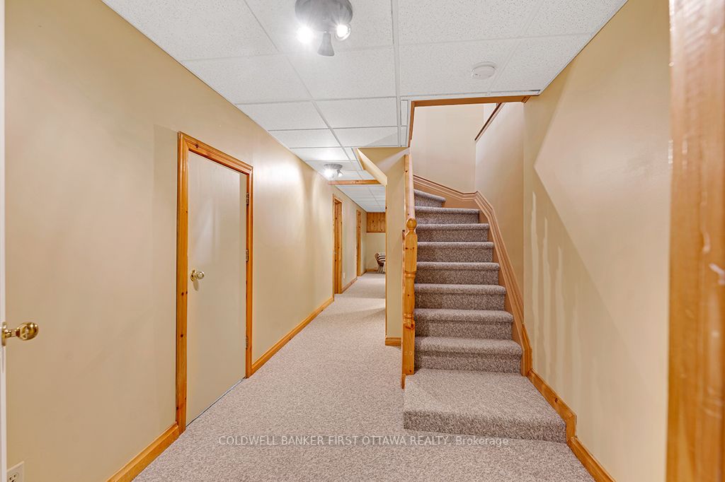 206 Deerwood Drive Property Photo 26