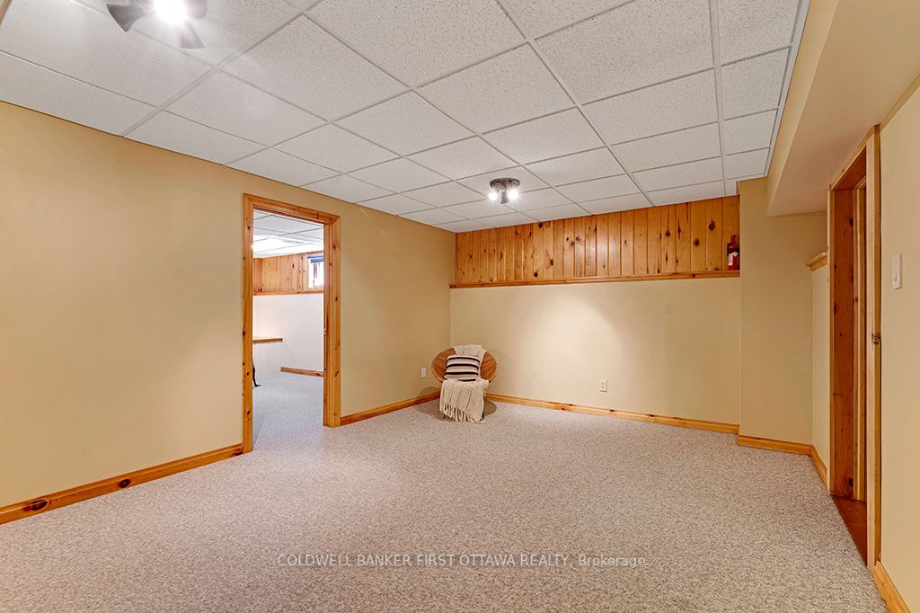 206 Deerwood Drive Property Photo 28