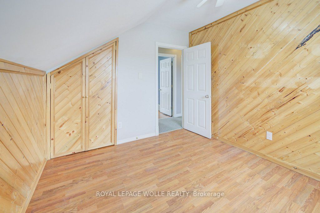 282 Douro Street Property Photo 24