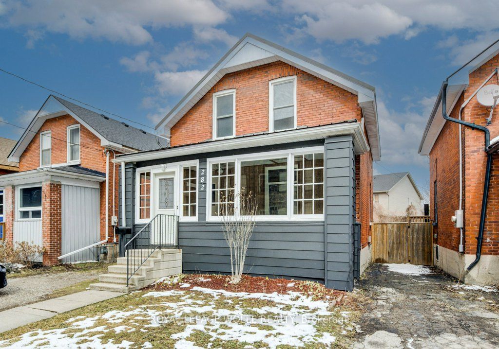282 Douro Street Property Photo 42