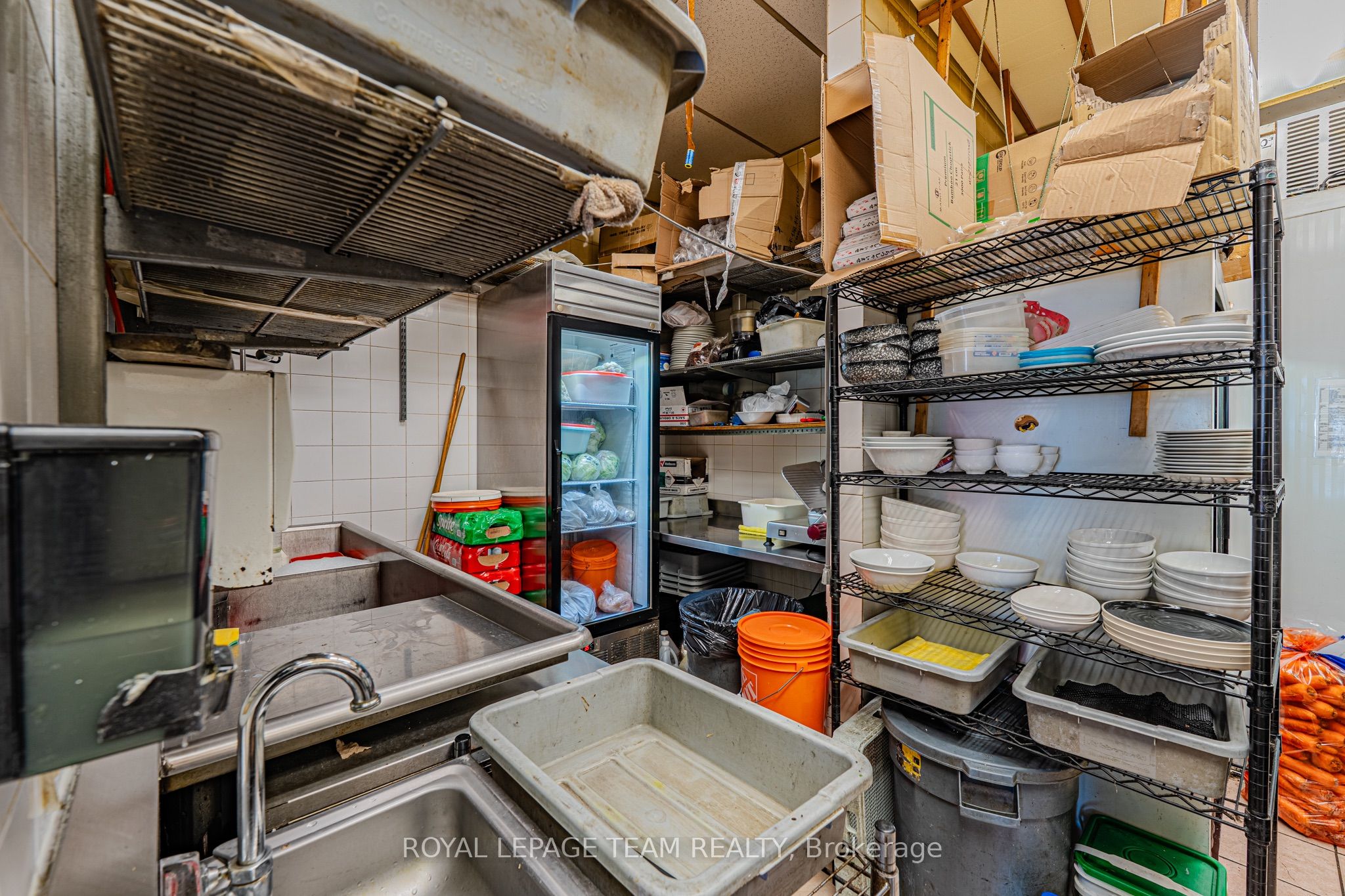 #3 - 1691 Merivale Road Property Photo 17