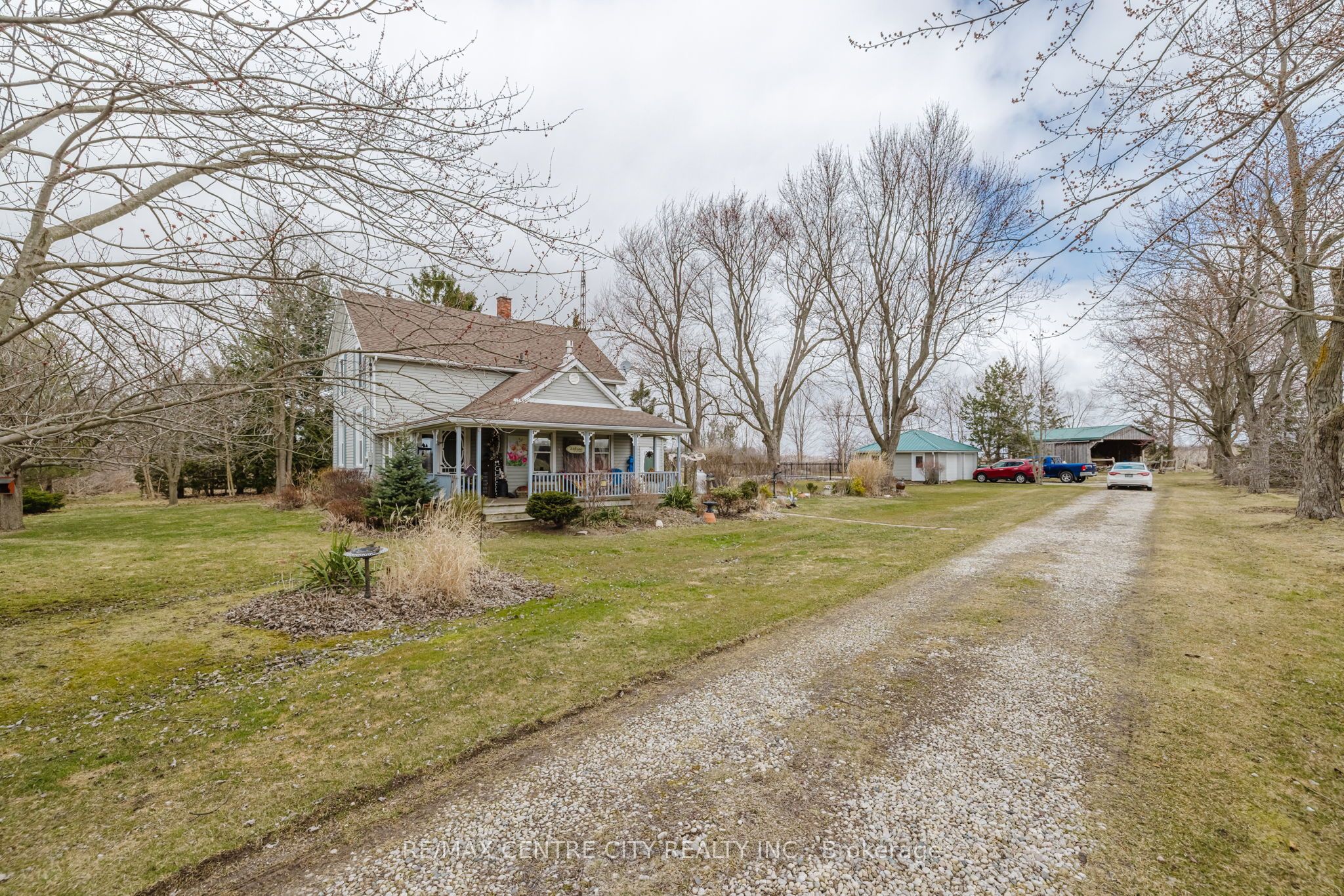 21266 Thames Rd Property Photo