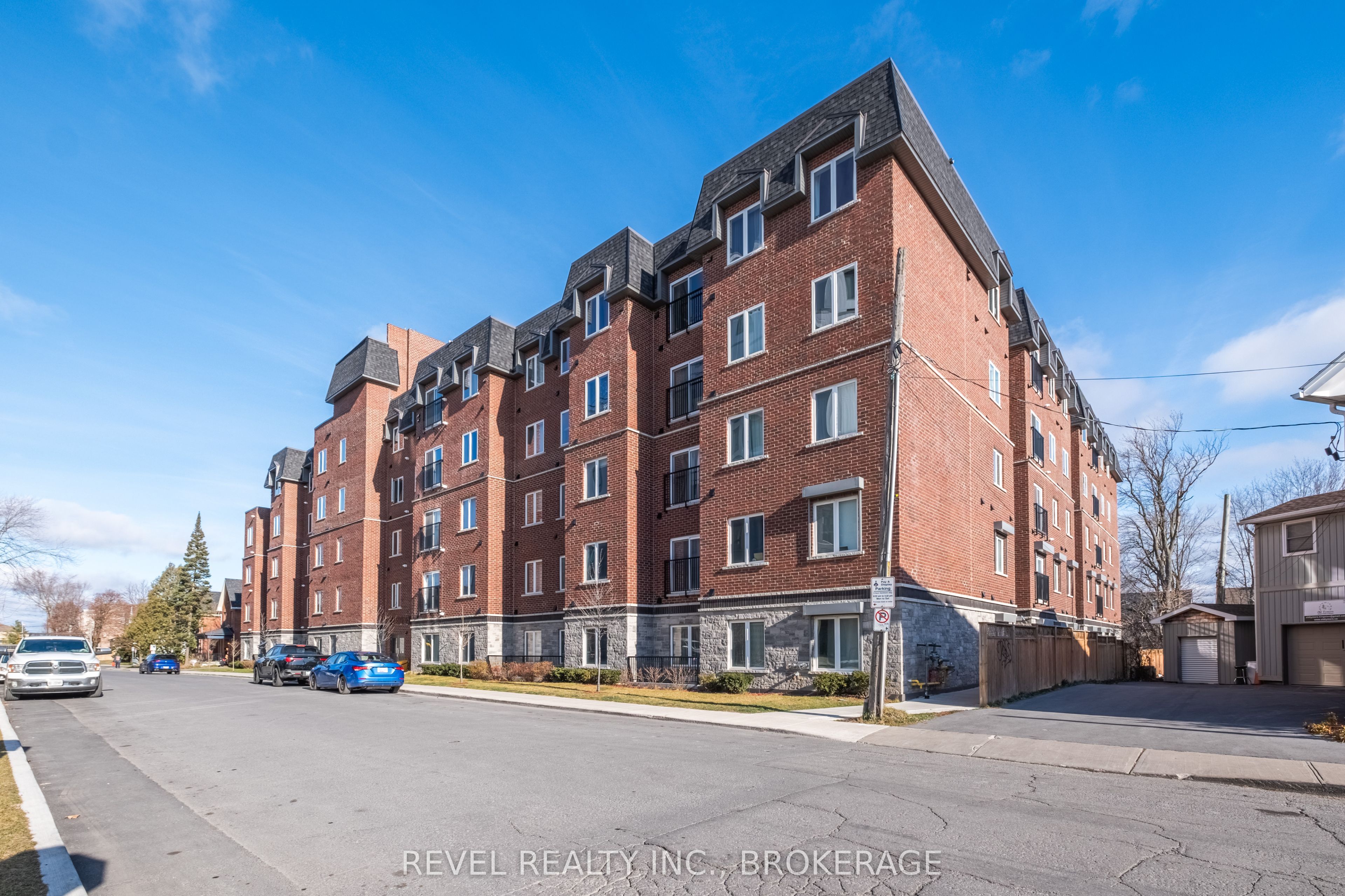 #117 - 501 Frontenac Street Property Photo