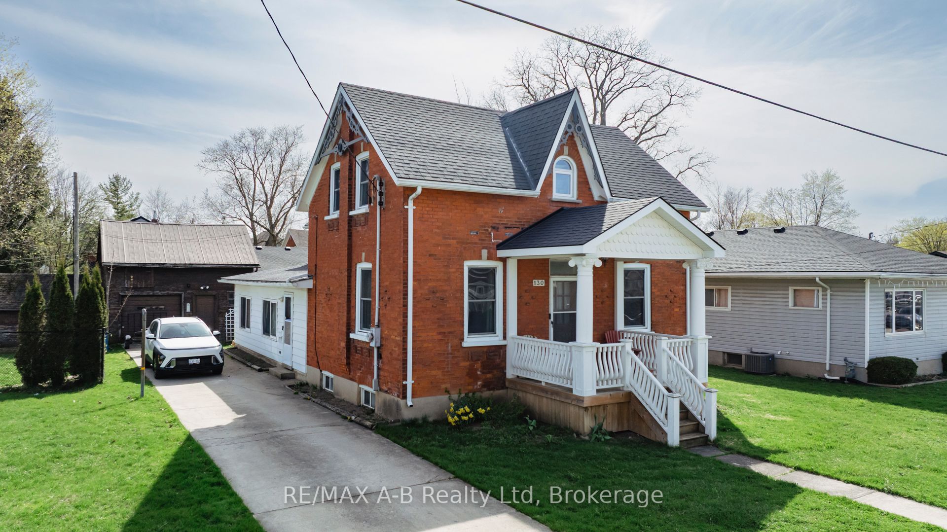 130 Quebec Street Property Photo 2