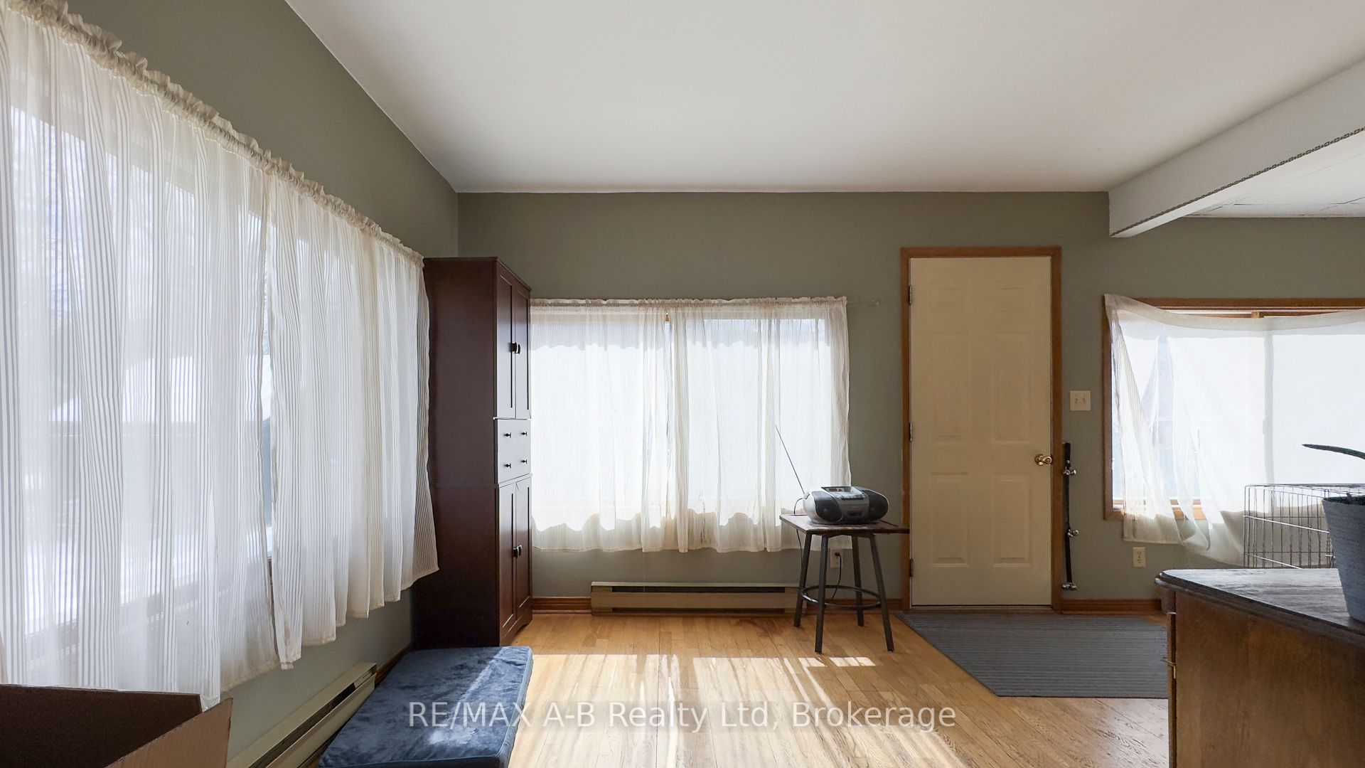 130 Quebec Street Property Photo 6