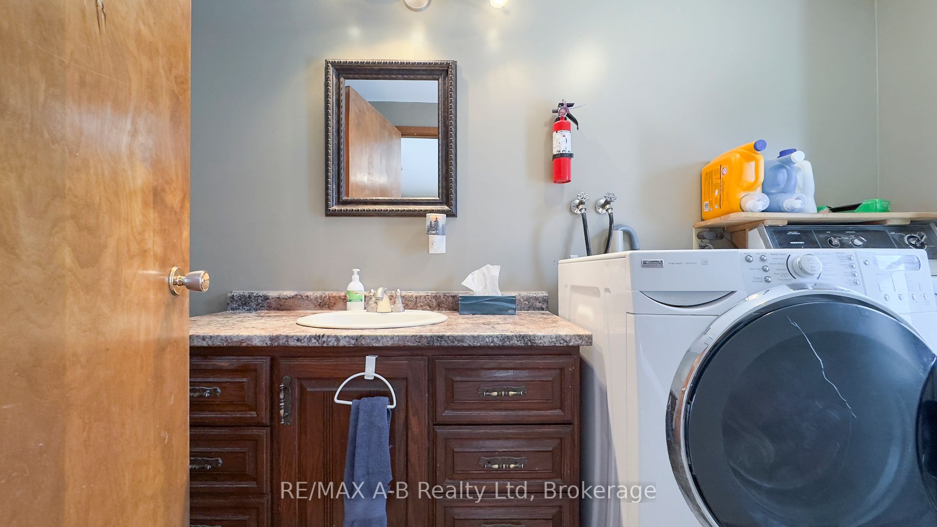 130 Quebec Street Property Photo 11
