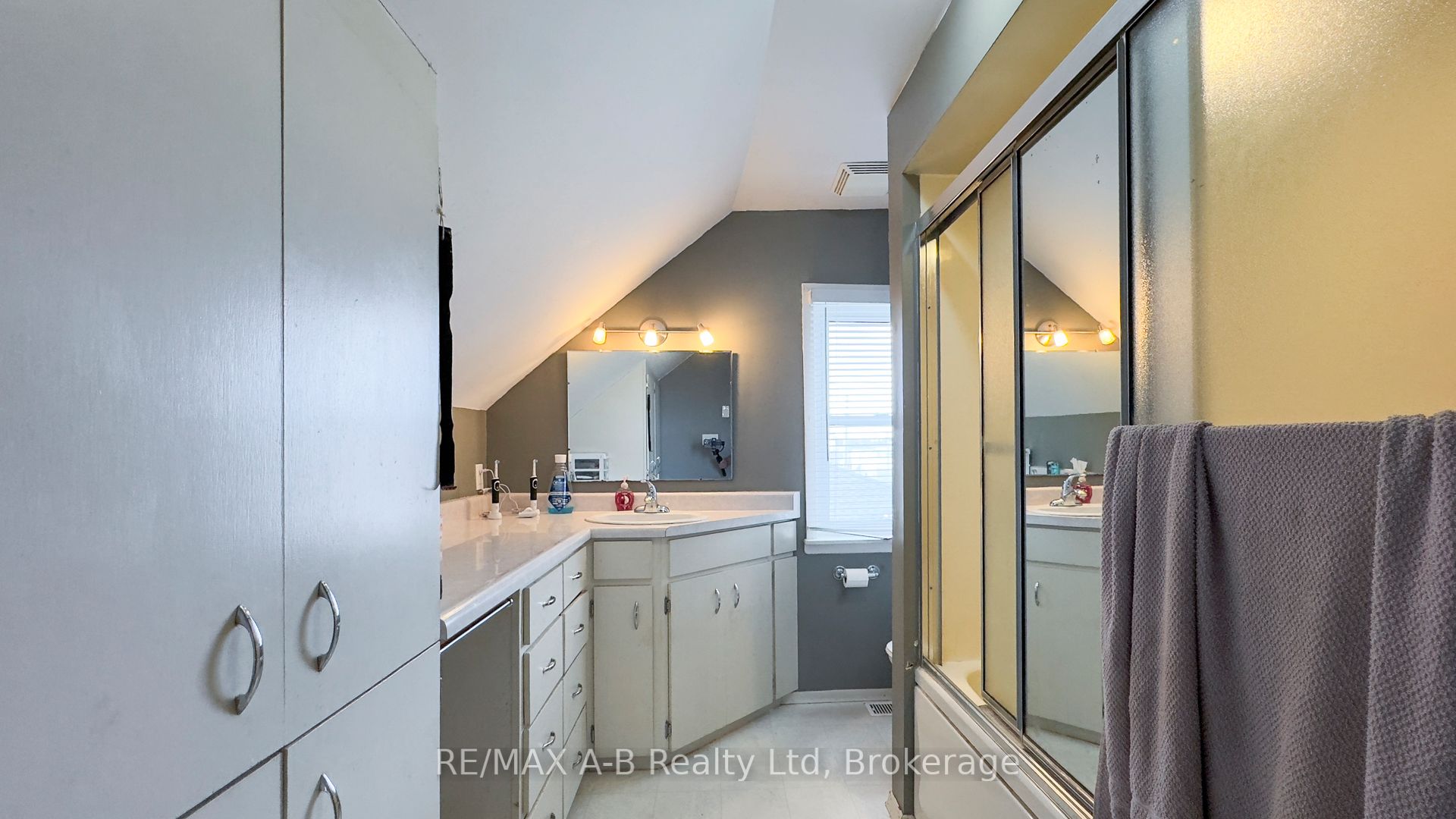 130 Quebec Street Property Photo 24