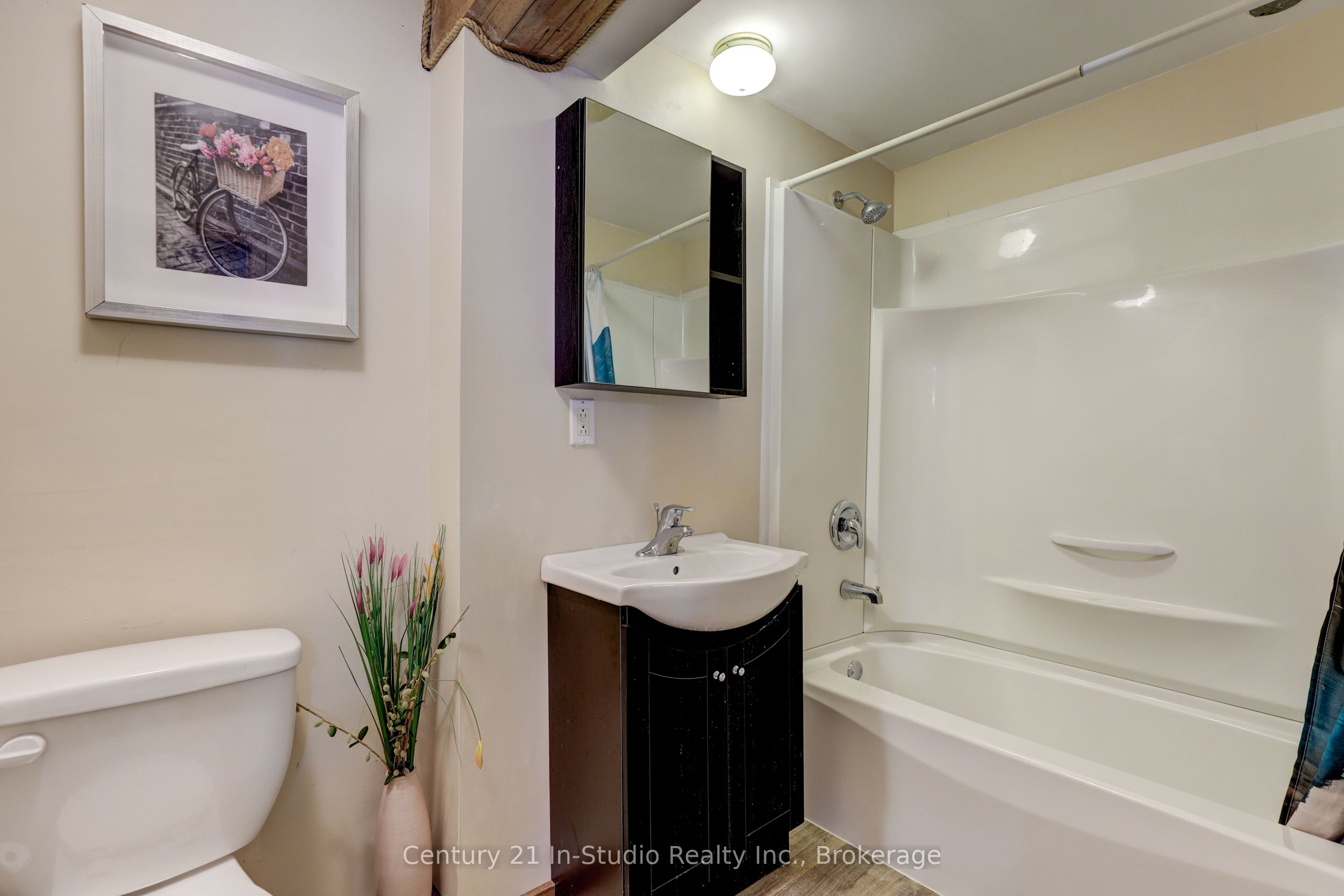 808 Main Street Property Photo 41