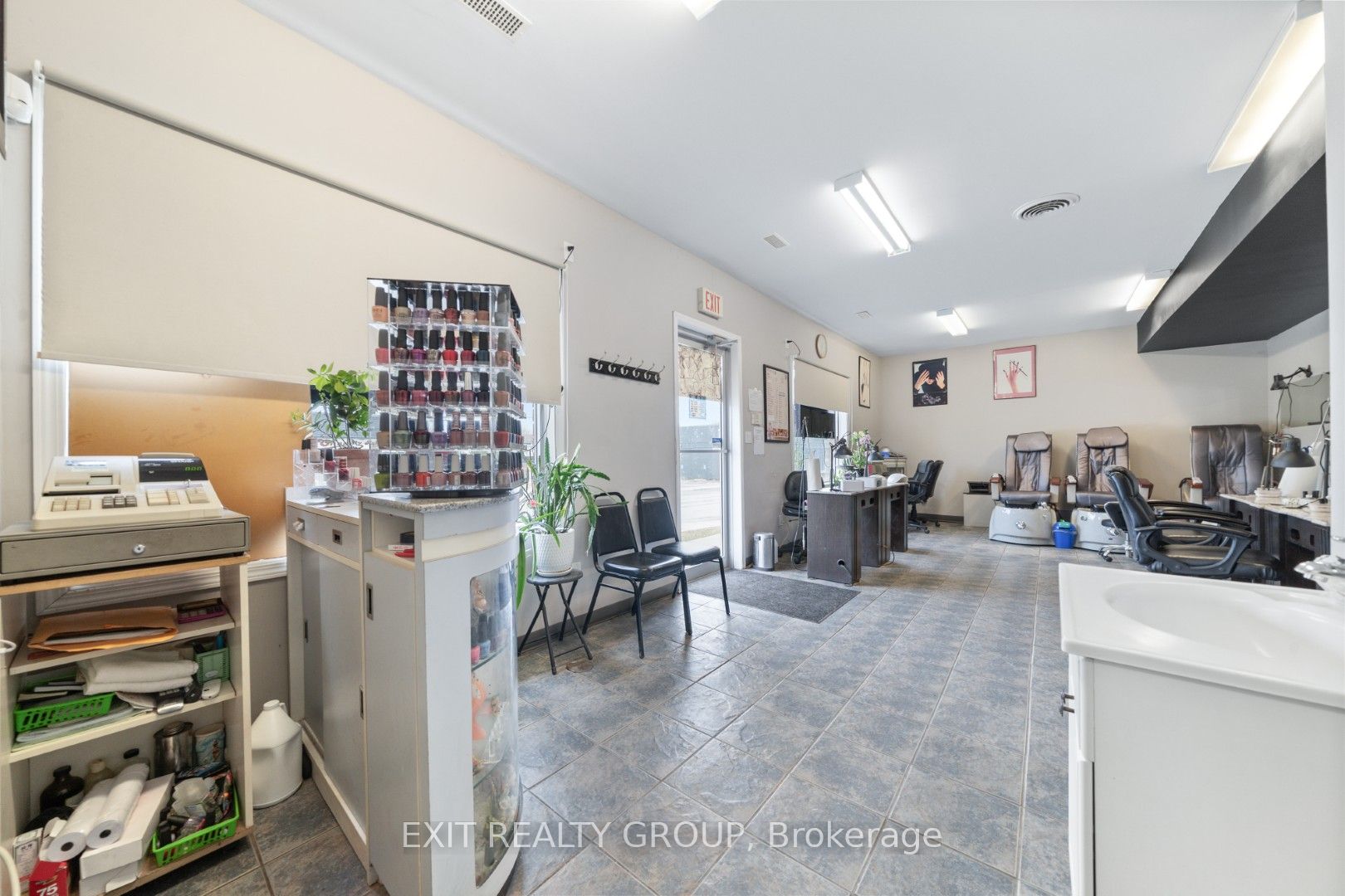 148-150 Dundas Street Property Photo 24
