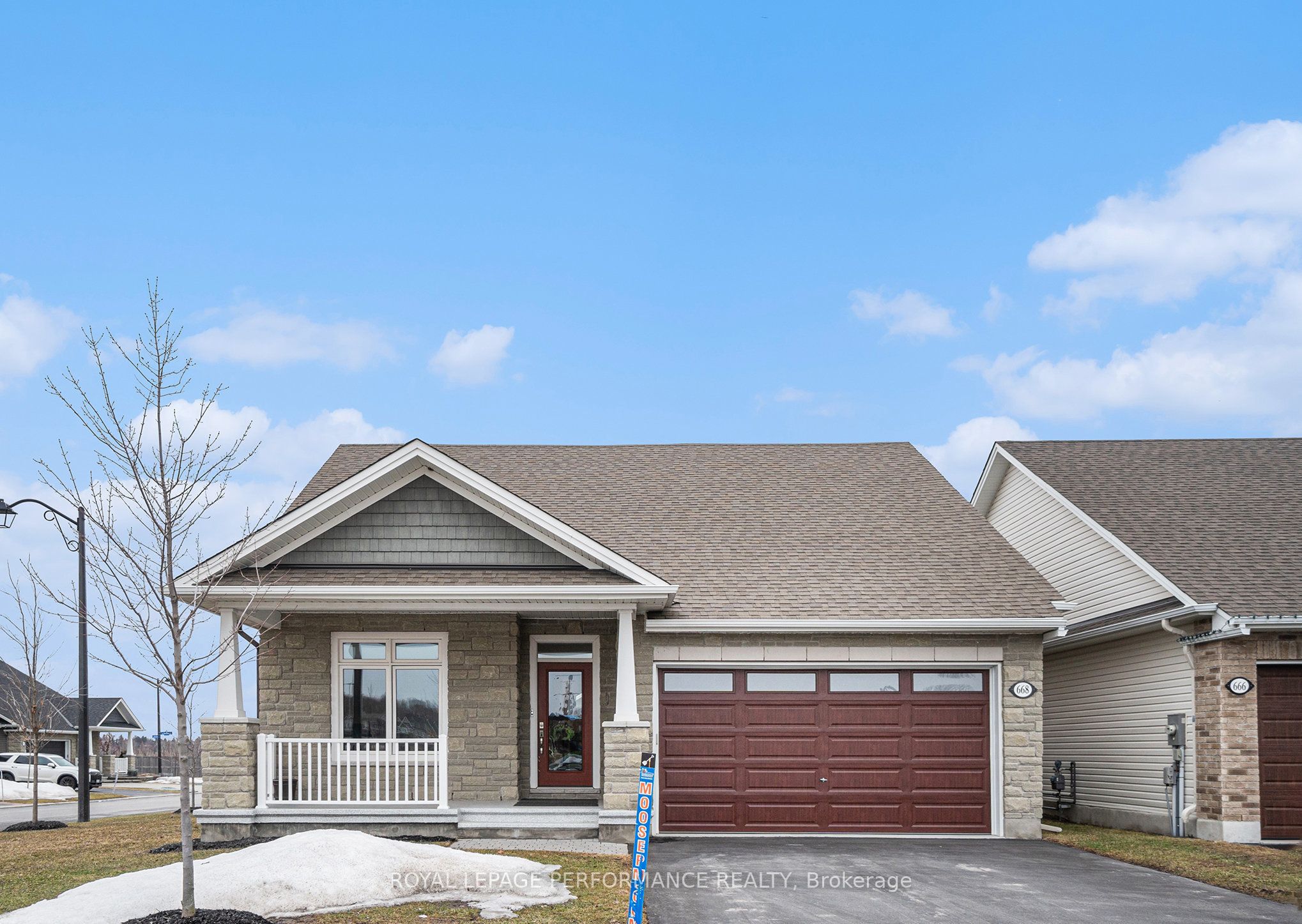 668 Baie Des Castors Street Property Photo