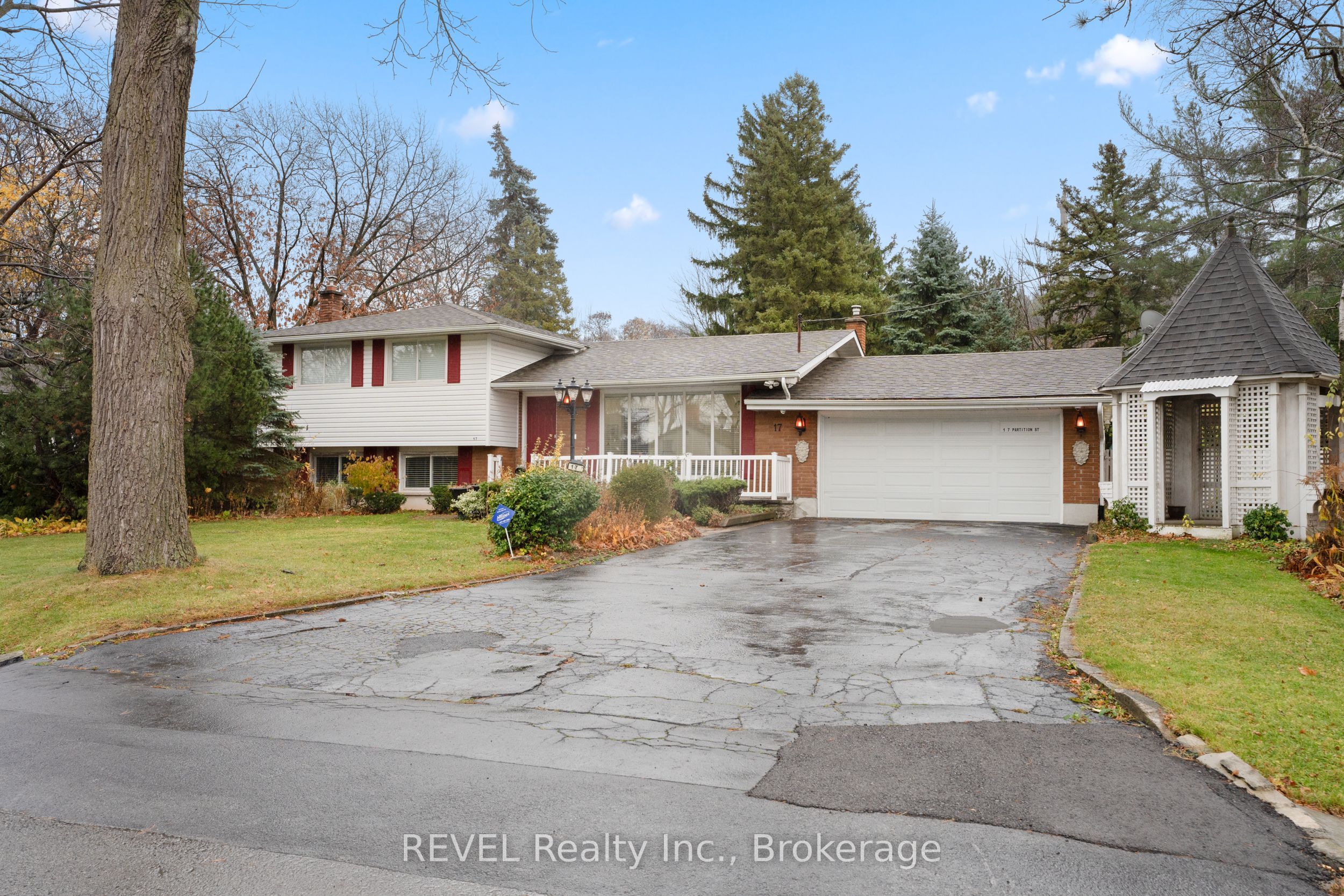 17 Partition Street Property Photo