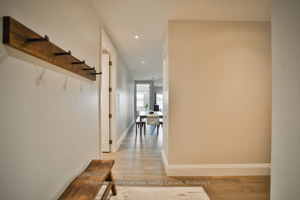 727 Grandview Drive 002 Property Photo 17