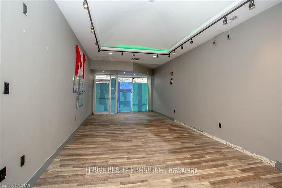 187 Dundas Street Property Photo 6