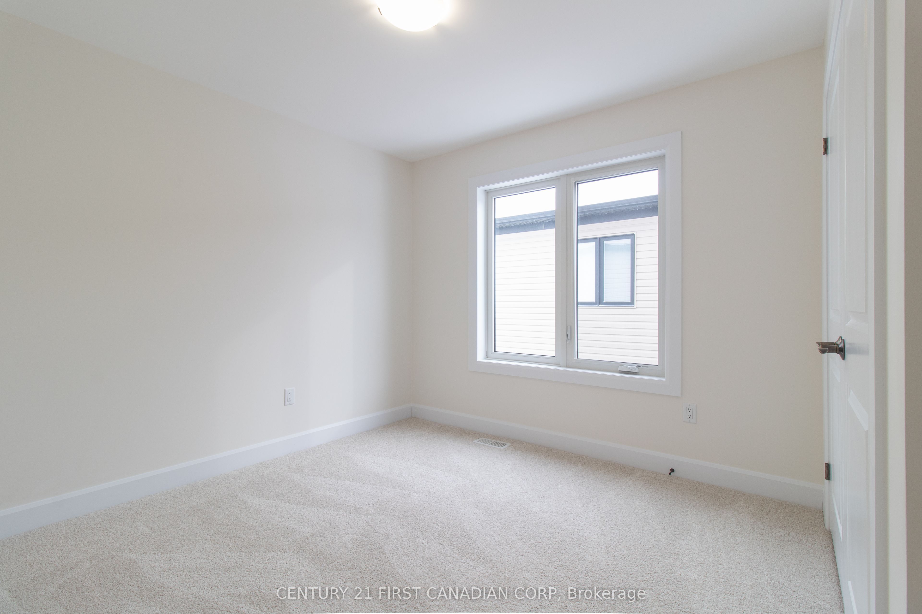 1378 Shields Place Property Photo 20