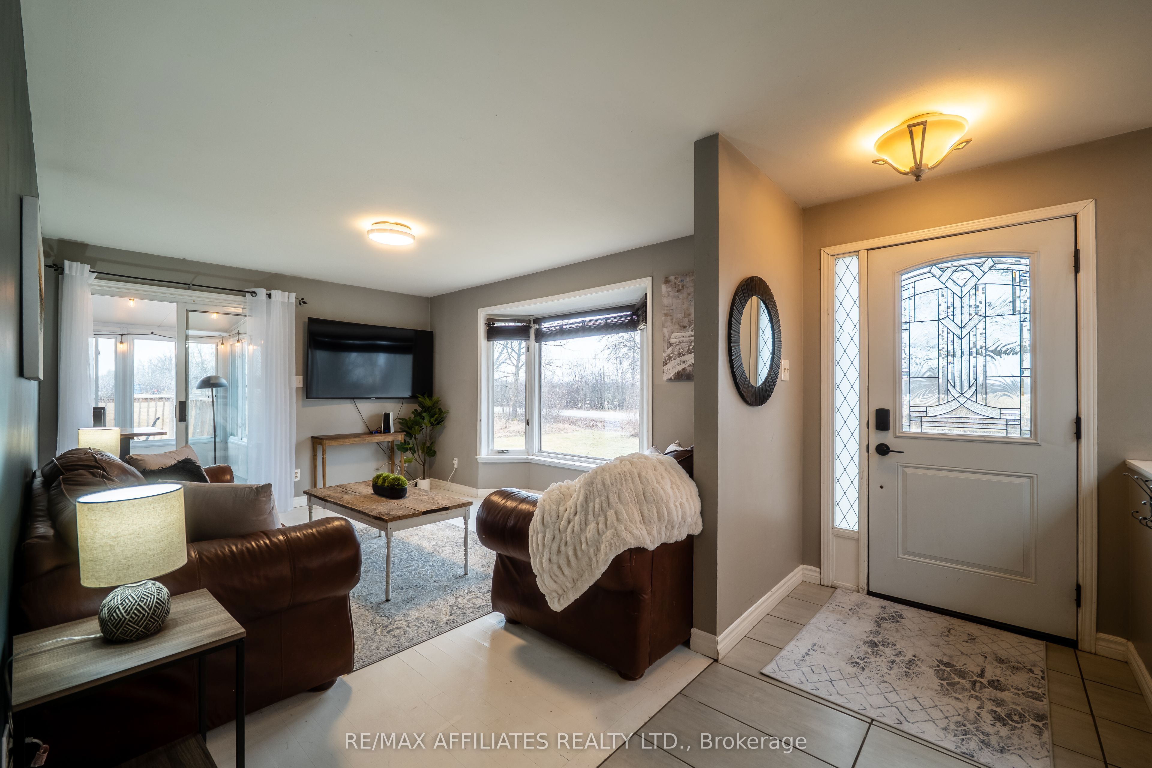 885 Townline Road Property Photo 13