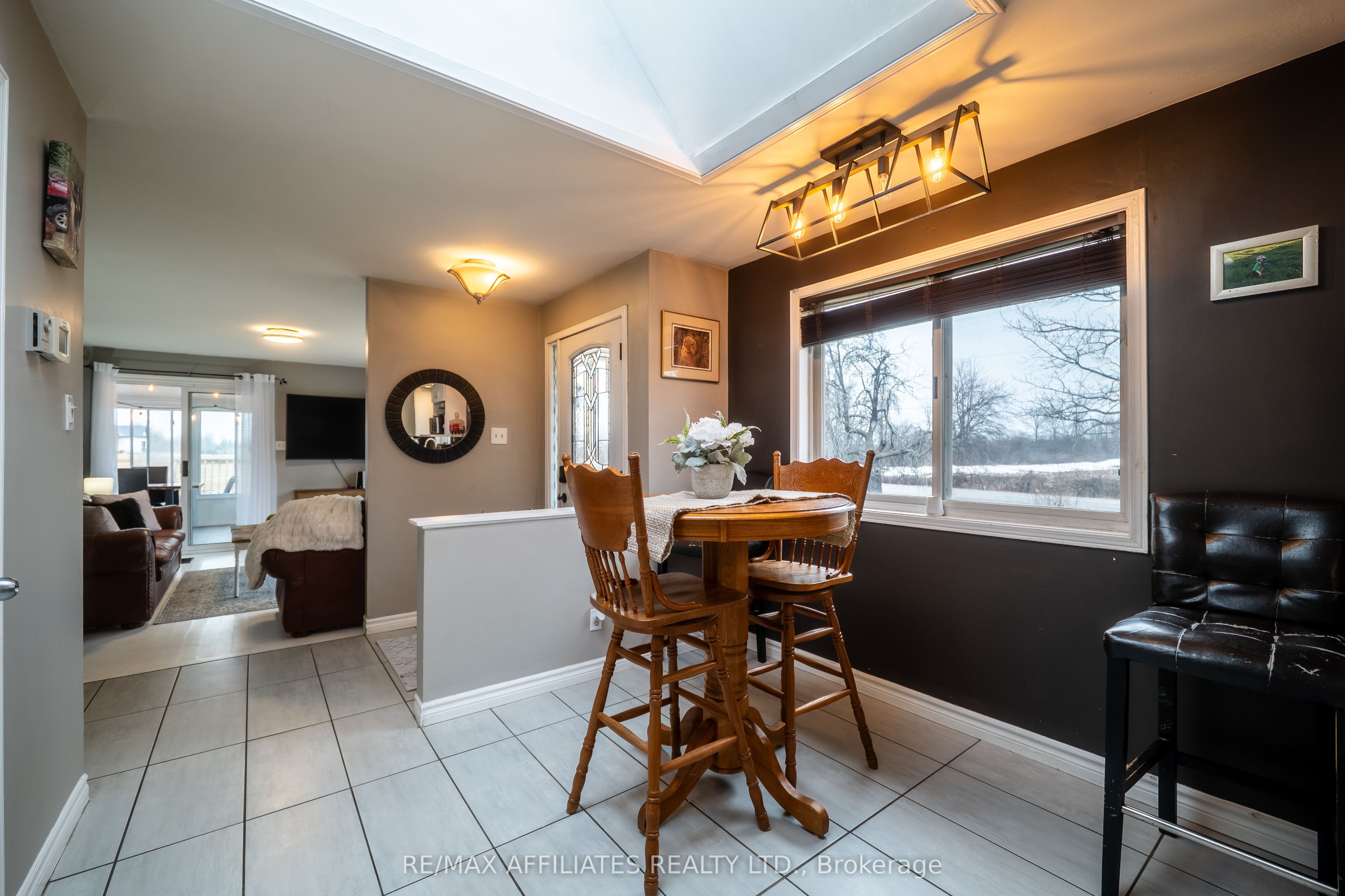 885 Townline Road Property Photo 16