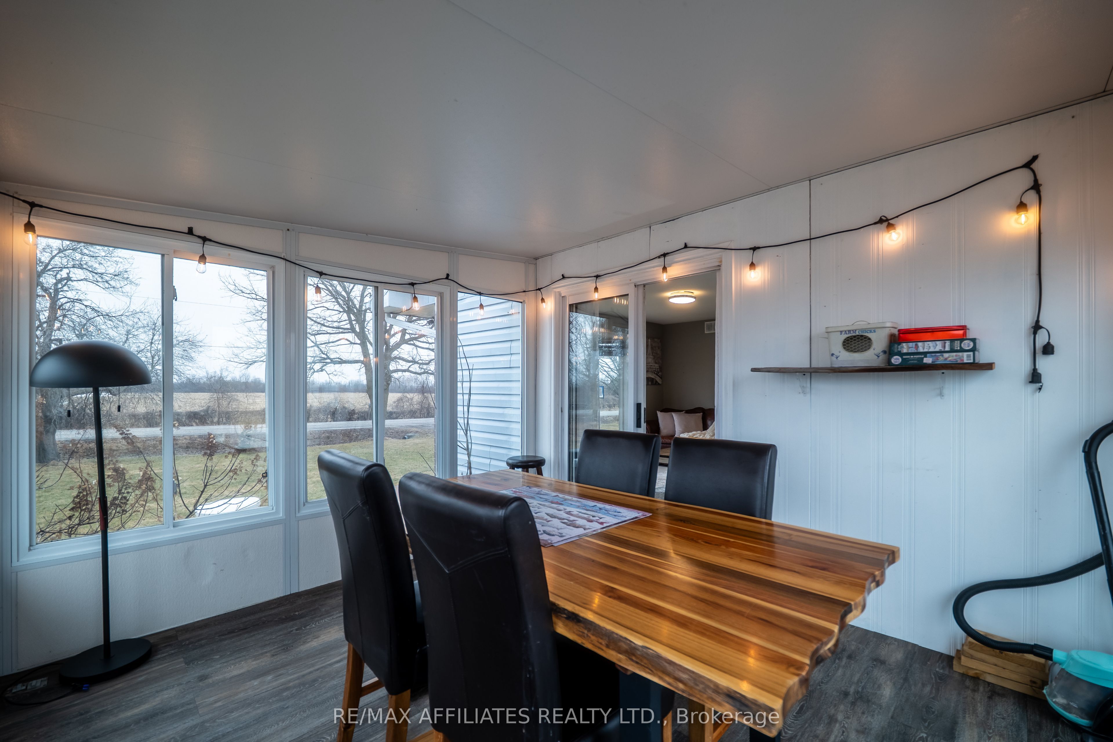 885 Townline Road Property Photo 30