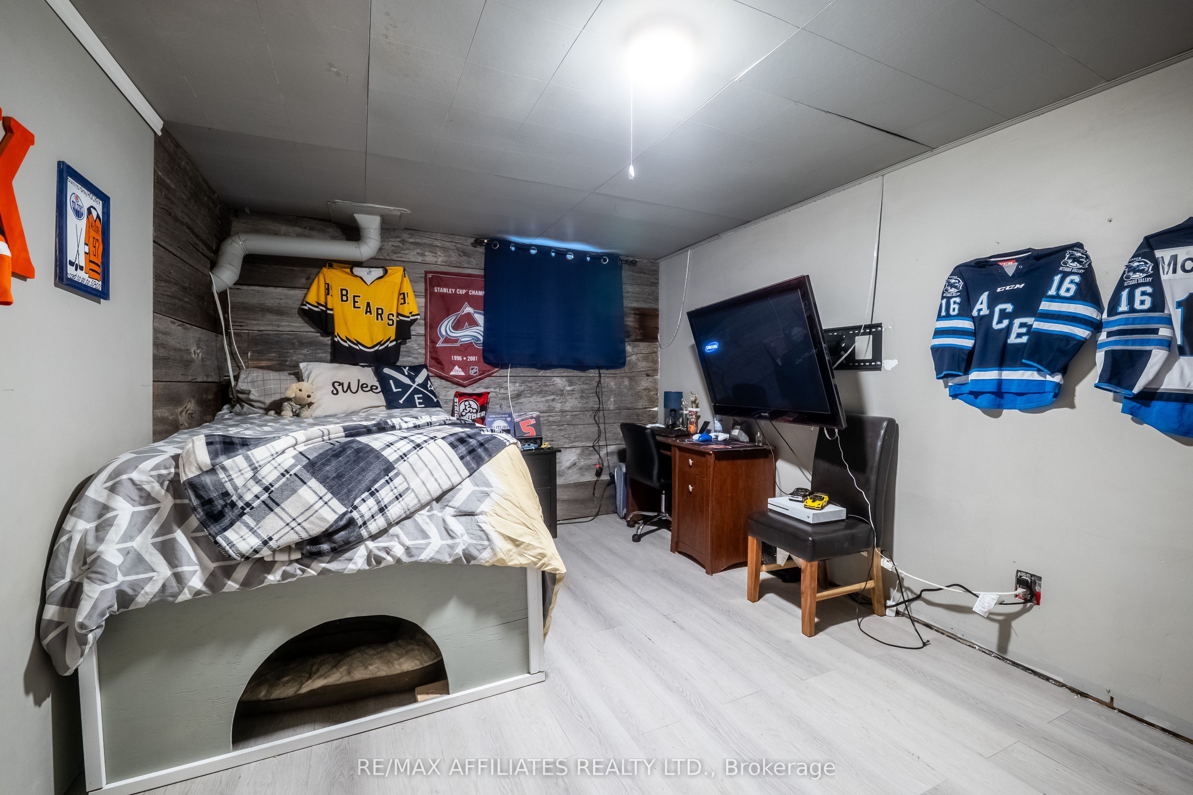 885 Townline Road Property Photo 43