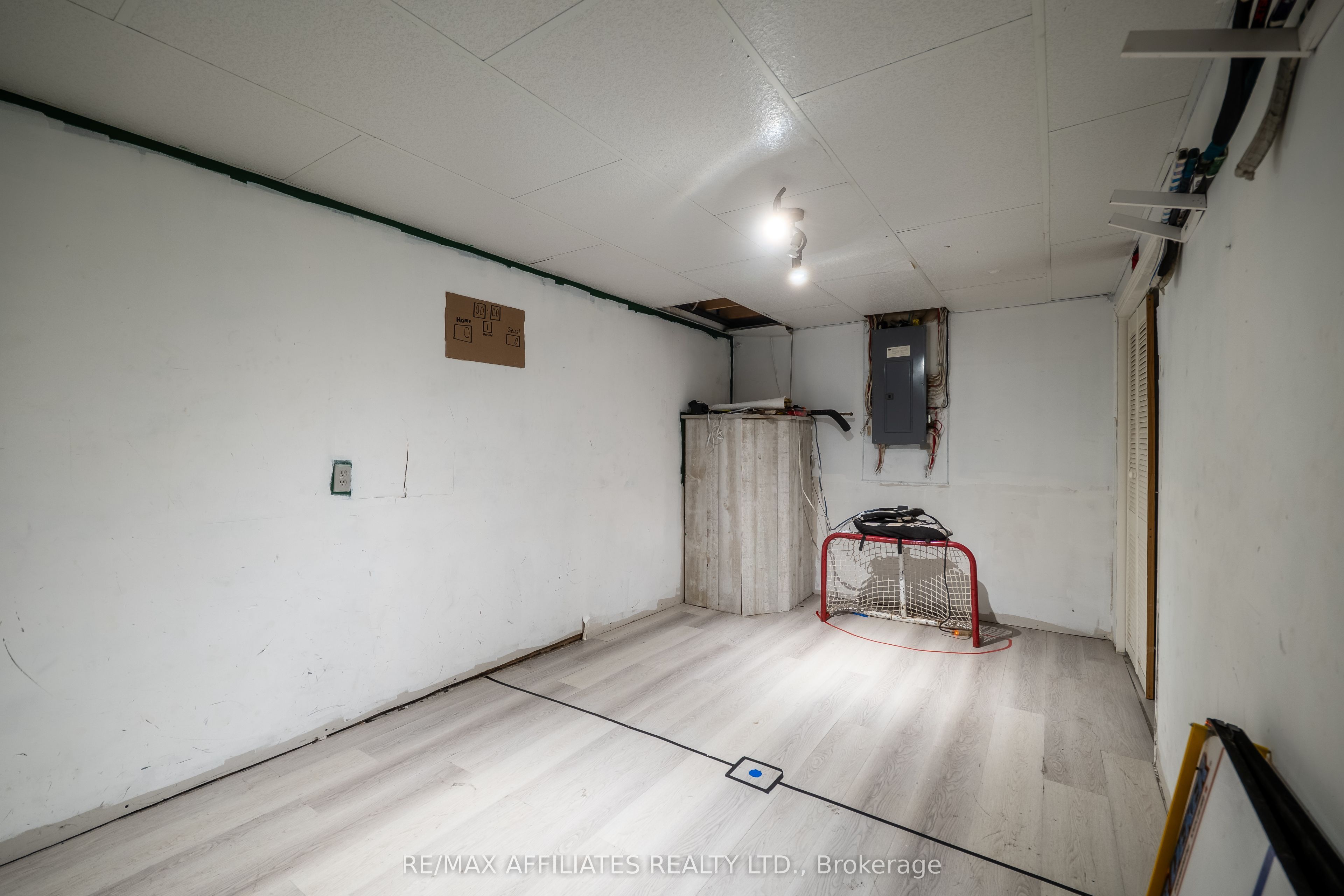 885 Townline Road Property Photo 45