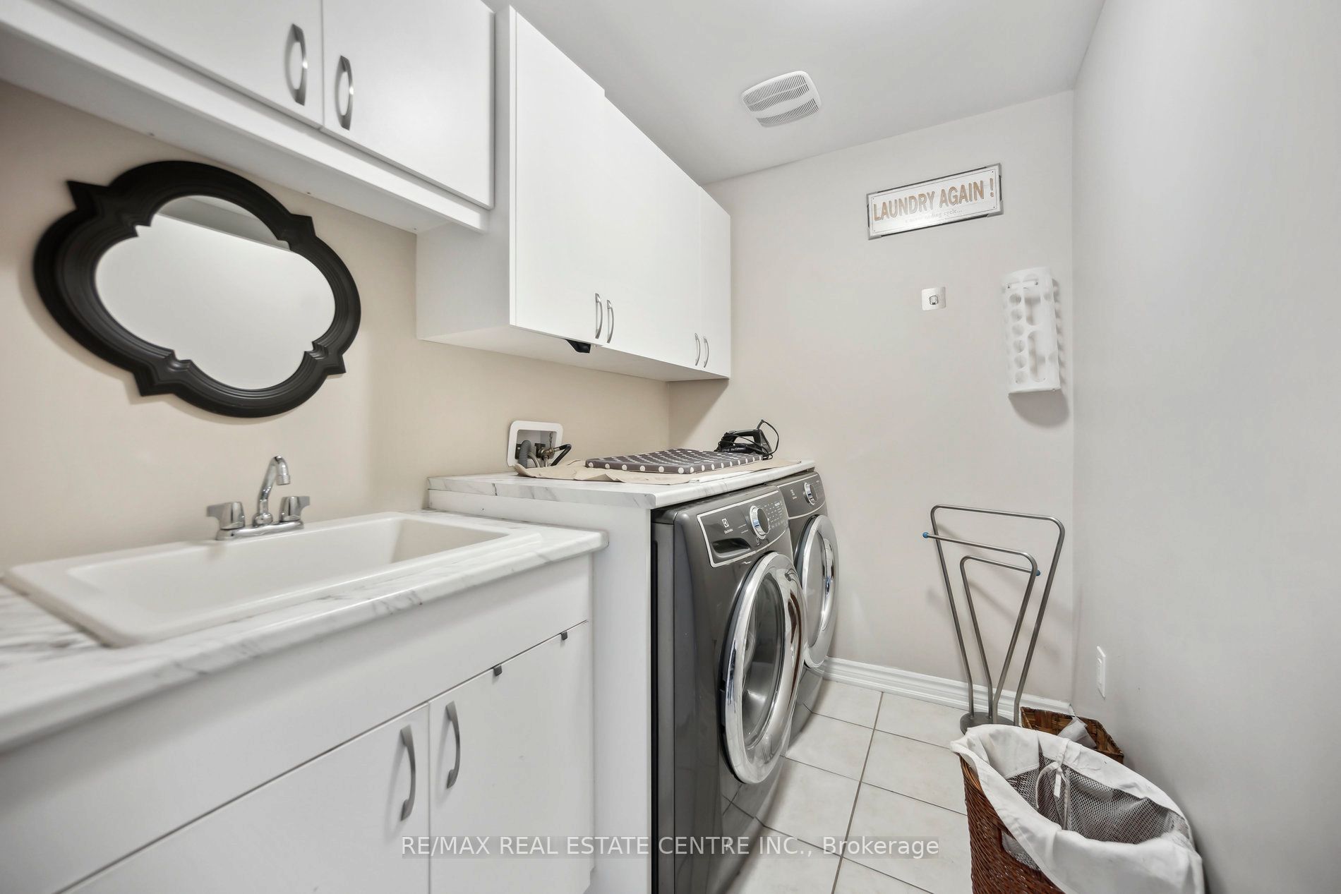 7690 Black Maple Drive Property Photo 45