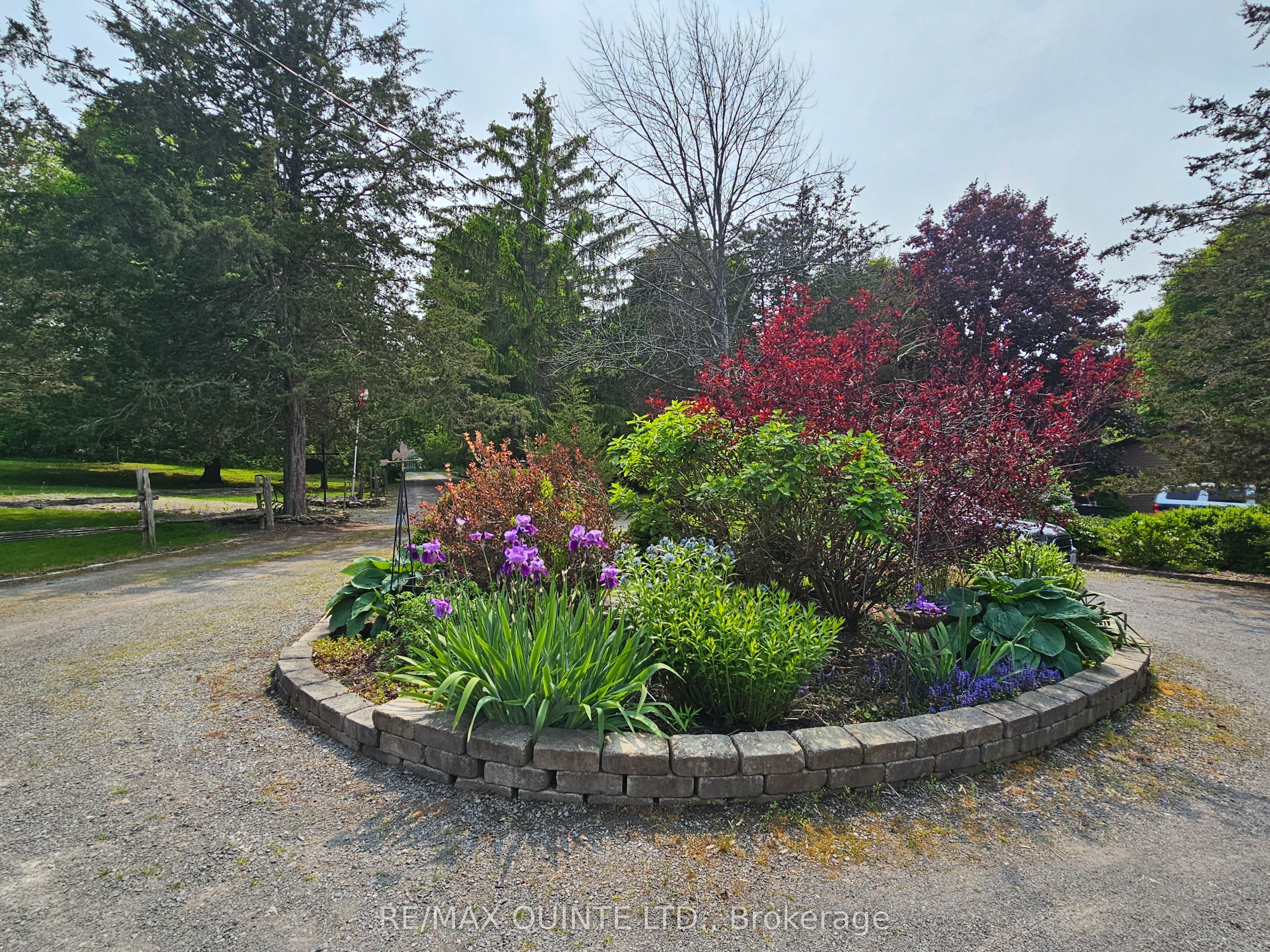 12112d Loyalist Parkway Property Photo 6