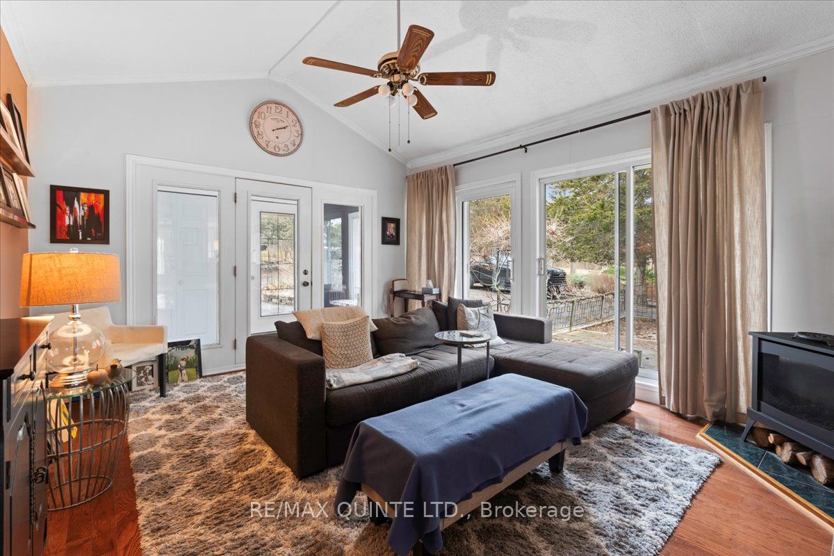 12112d Loyalist Parkway Property Photo 18