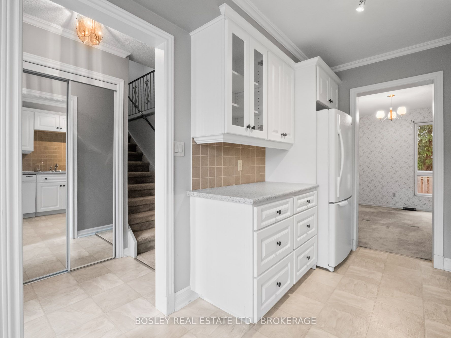#51 - 122 Lakeshore Road Property Photo 14