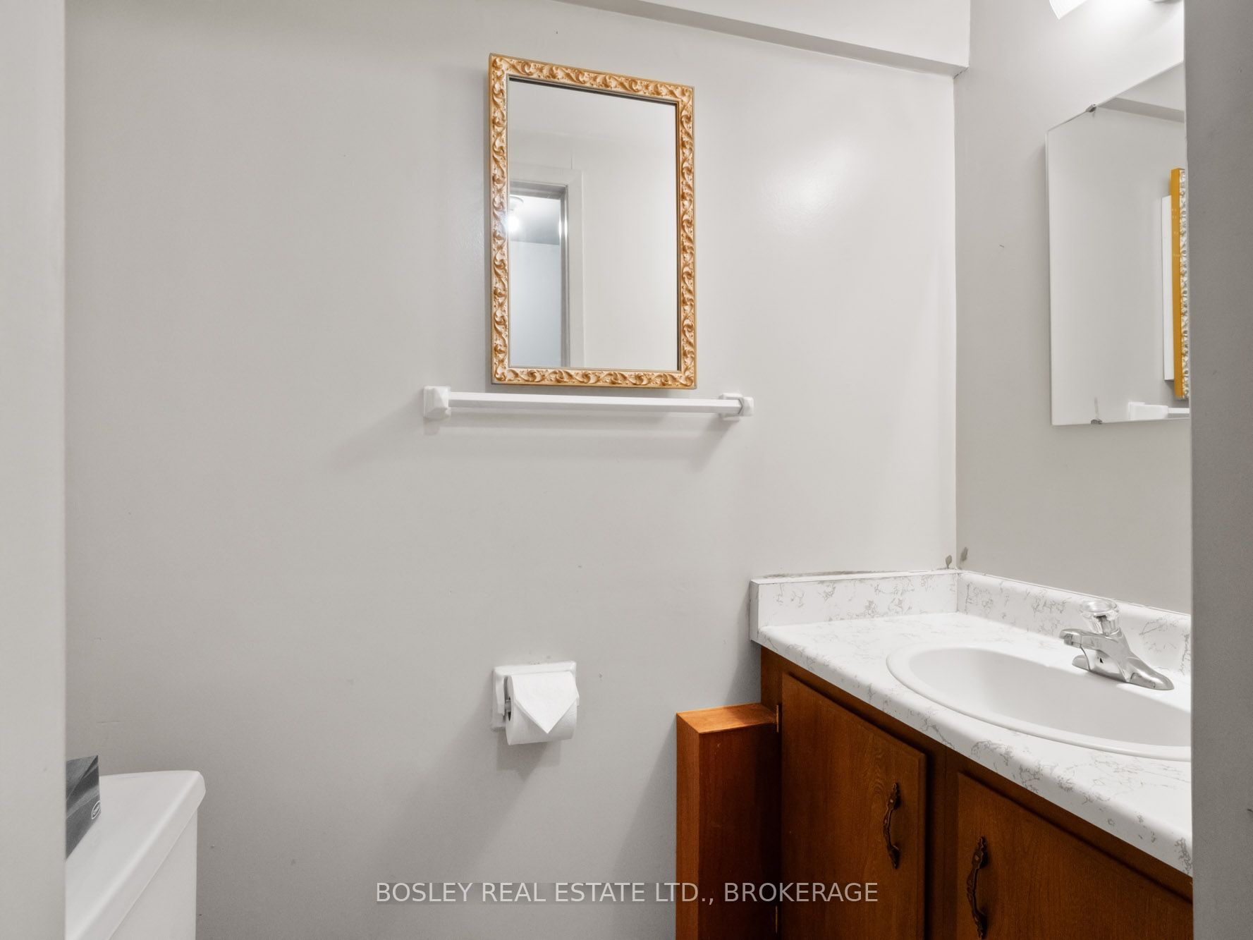 #51 - 122 Lakeshore Road Property Photo 17