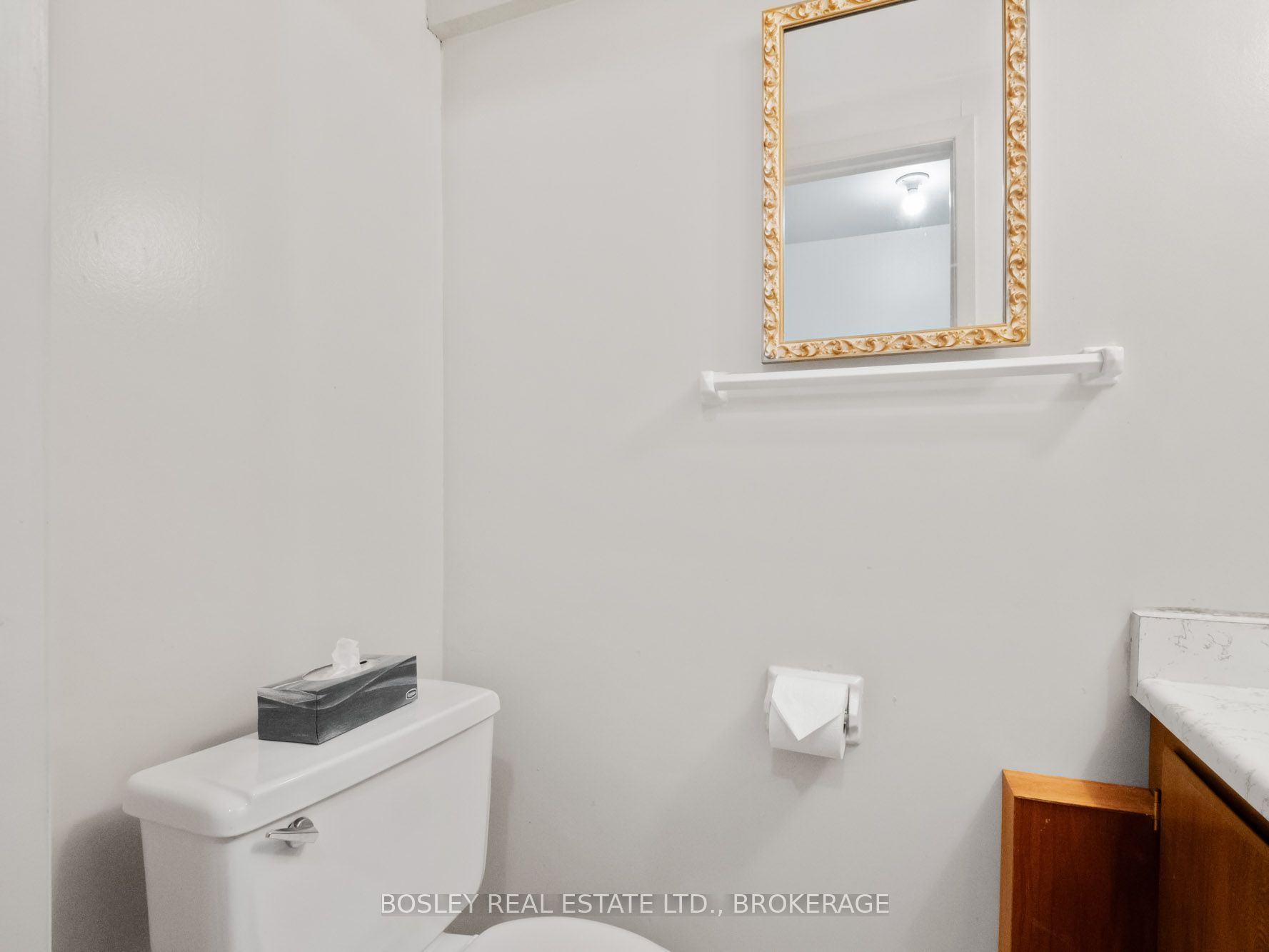 #51 - 122 Lakeshore Road Property Photo 18