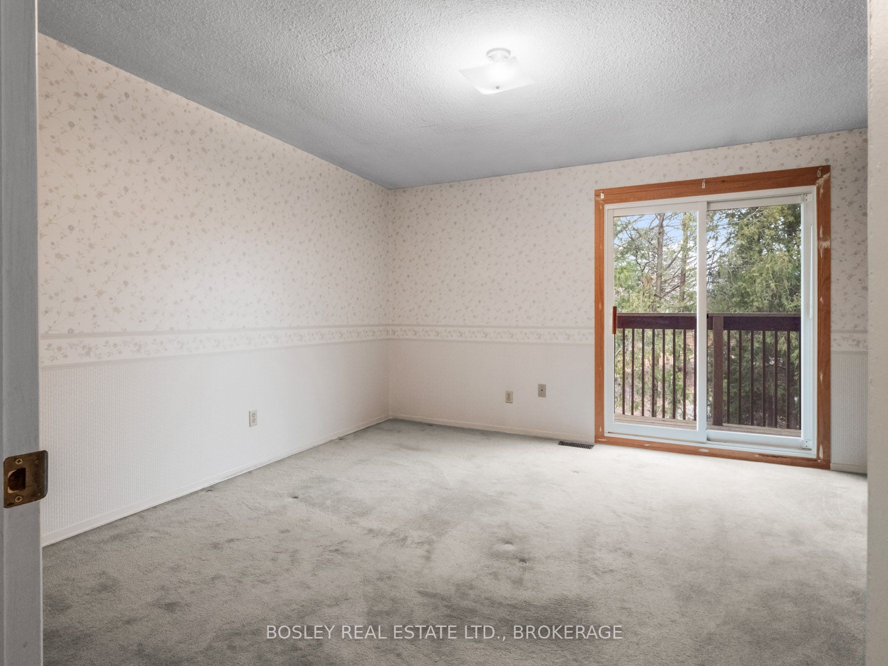 #51 - 122 Lakeshore Road Property Photo 21