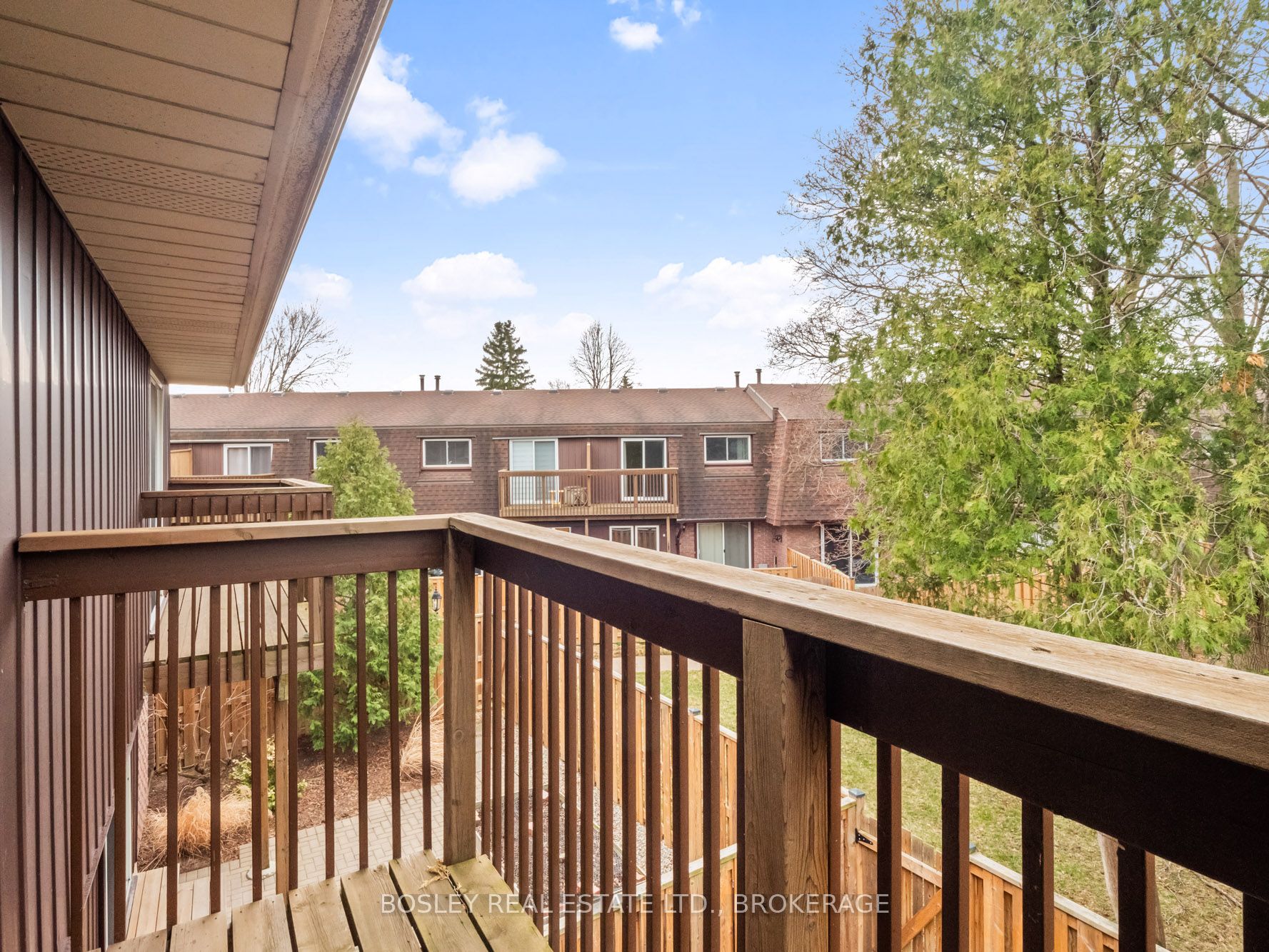 #51 - 122 Lakeshore Road Property Photo 22