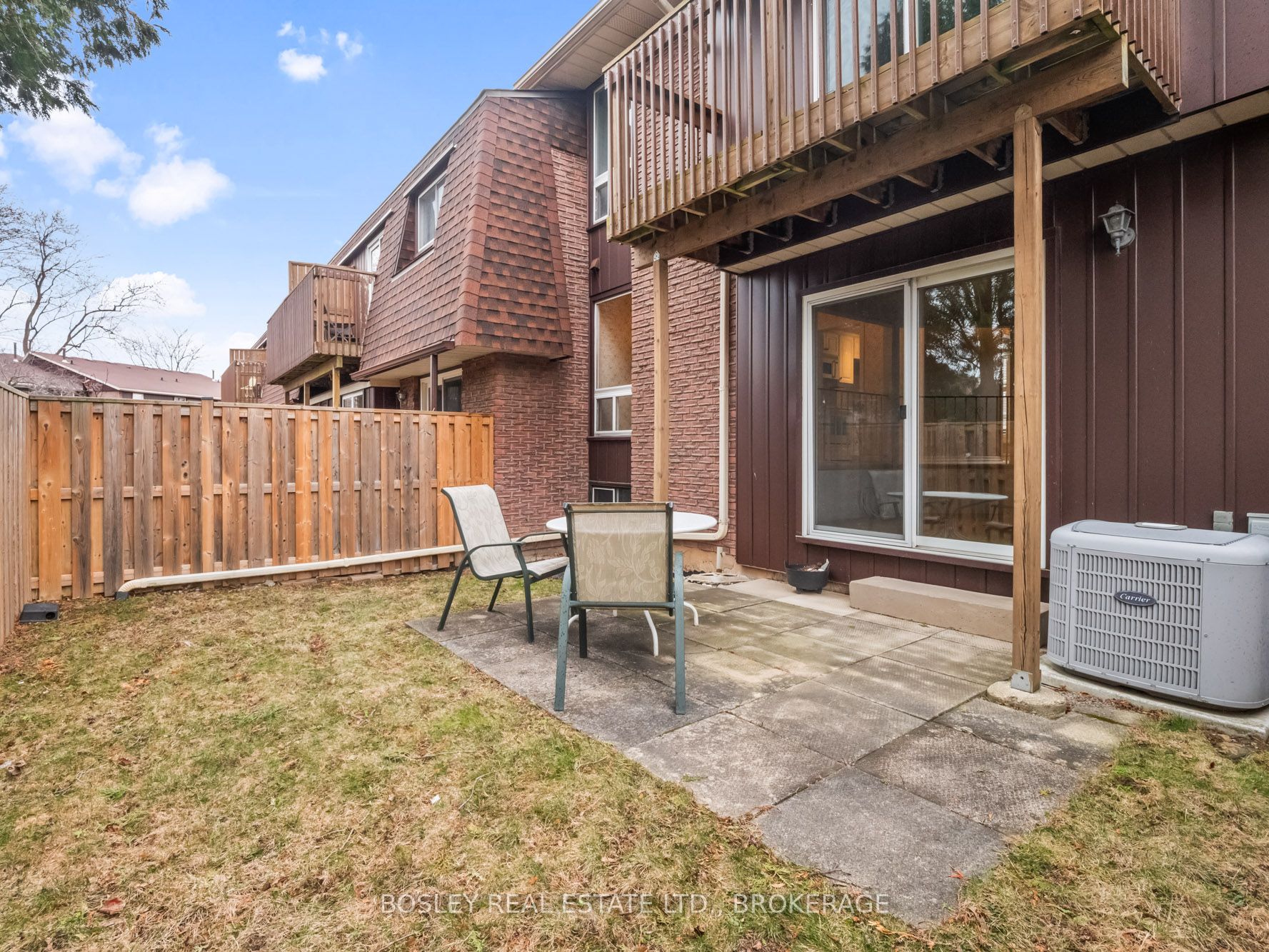 #51 - 122 Lakeshore Road Property Photo 28