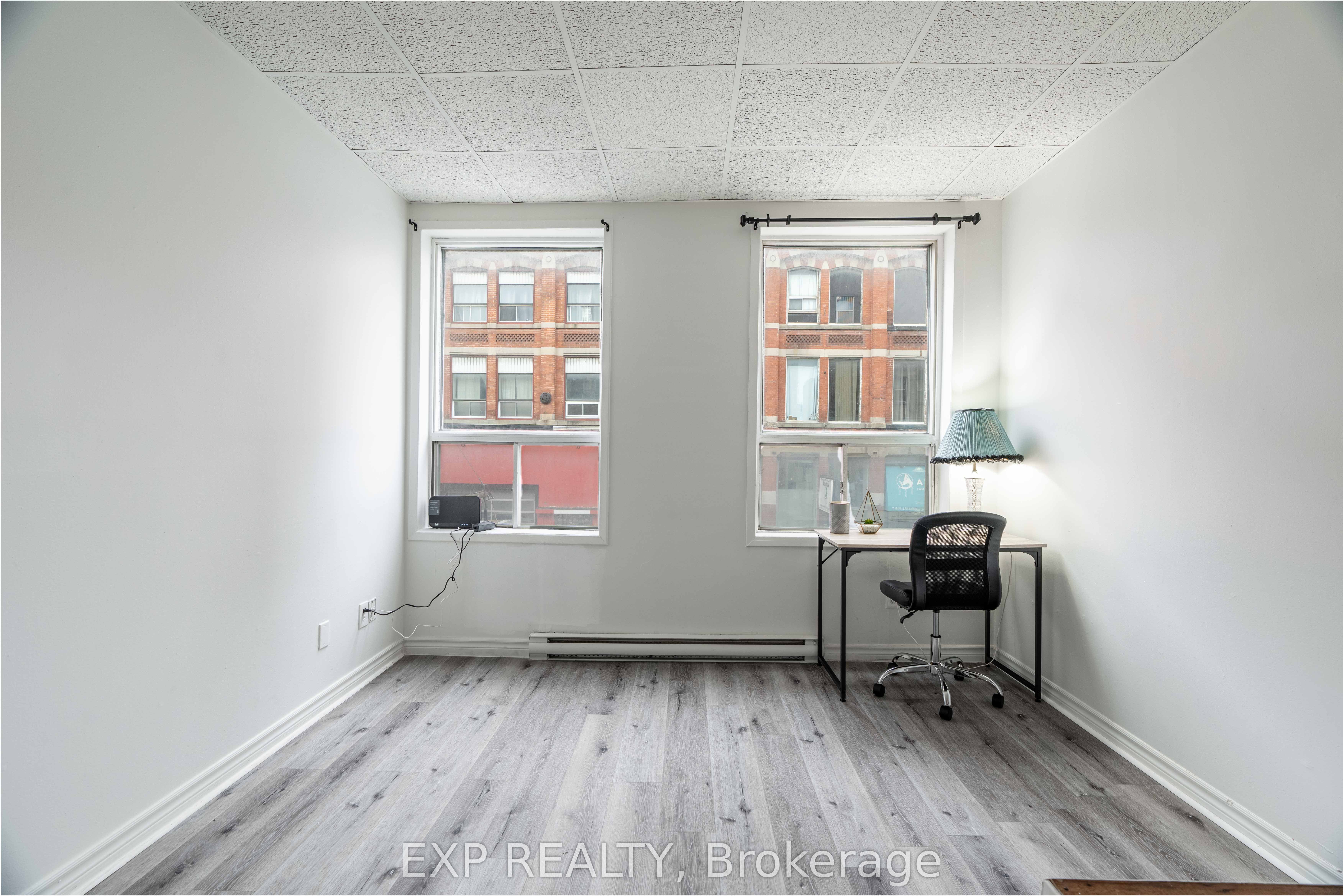 344.5 Richmond Street Property Photo 10