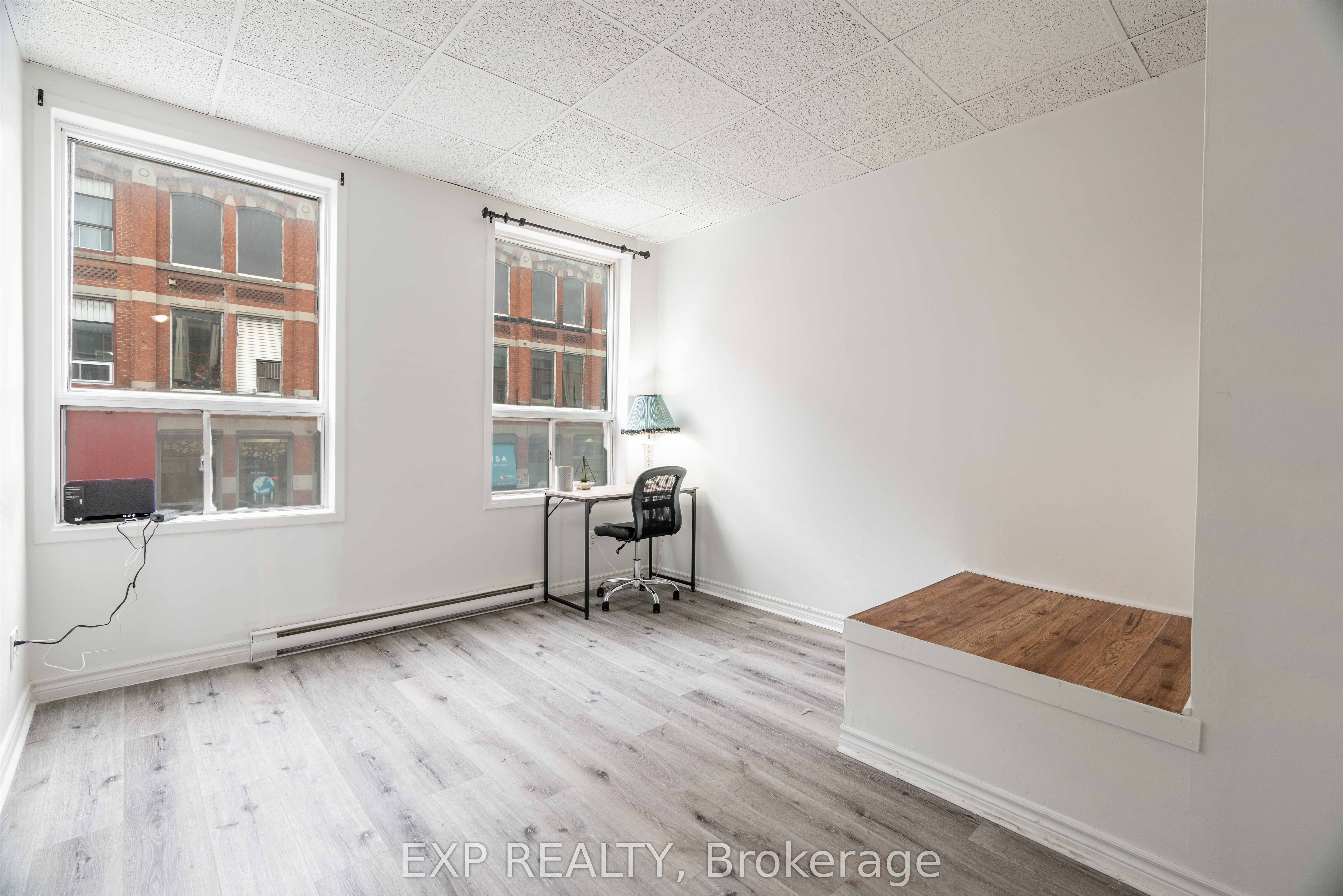 344.5 Richmond Street Property Photo 11