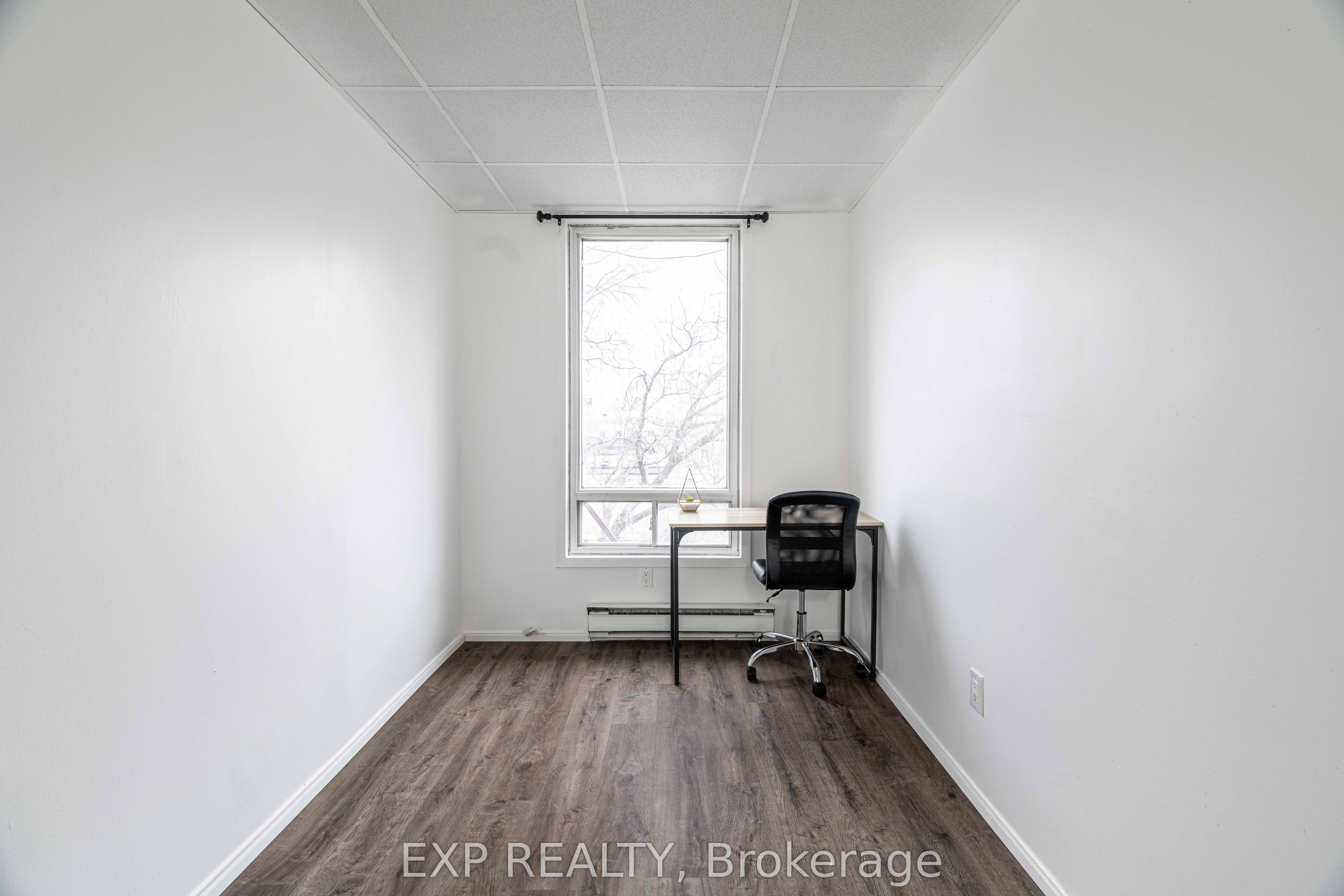 344.5 Richmond Street Property Photo 22