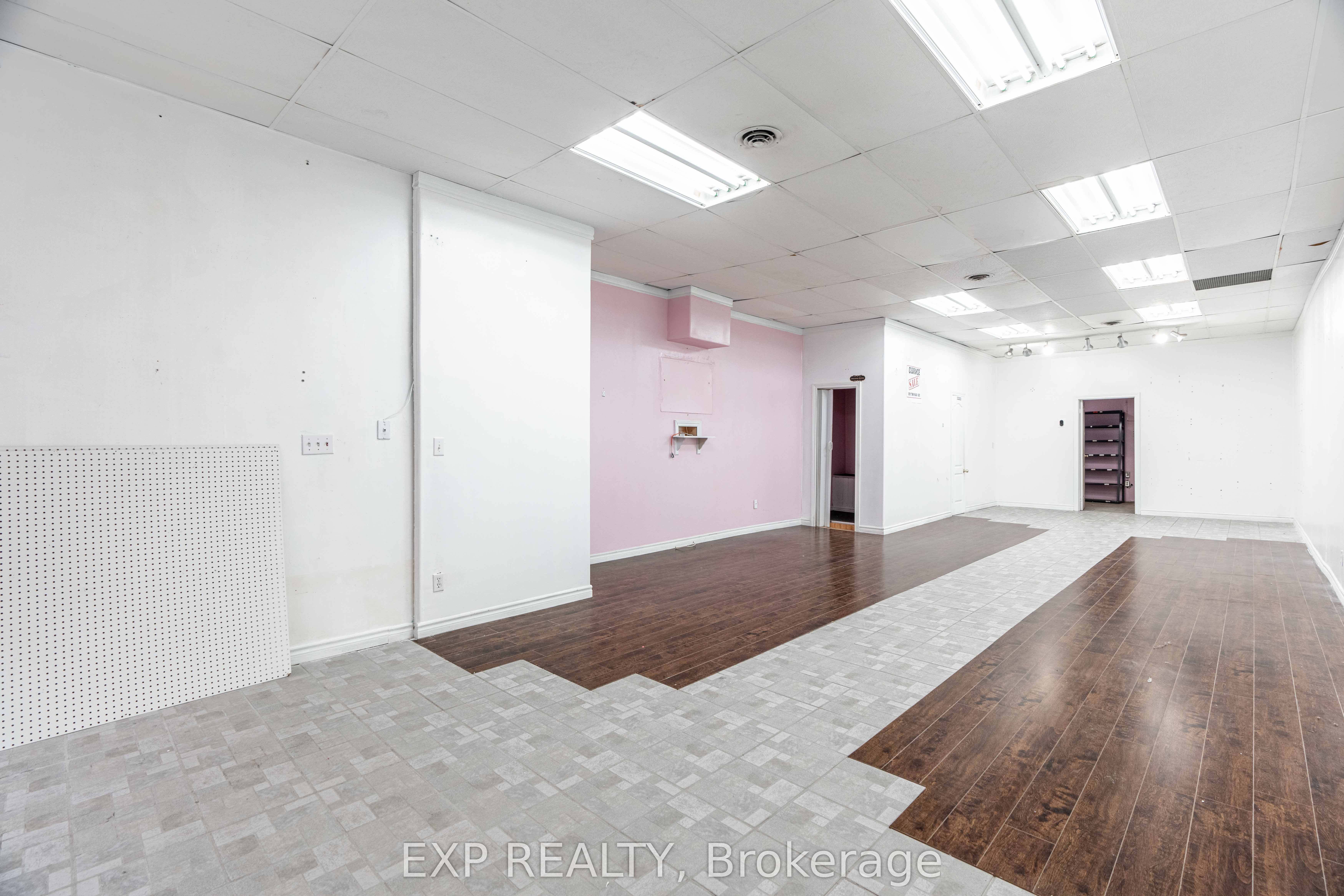 344.5 Richmond Street Property Photo 27