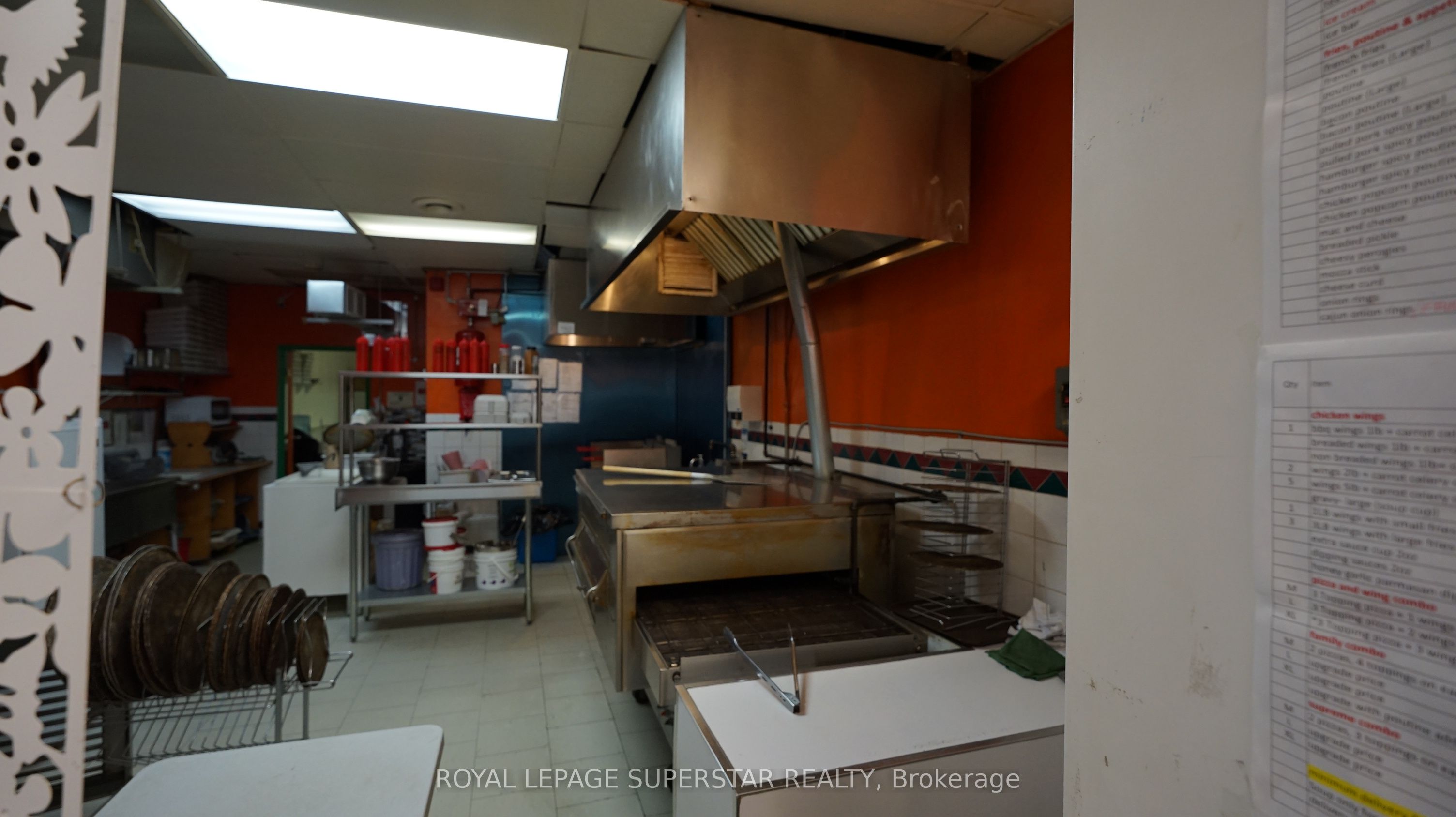 157 King E Street Property Photo 14